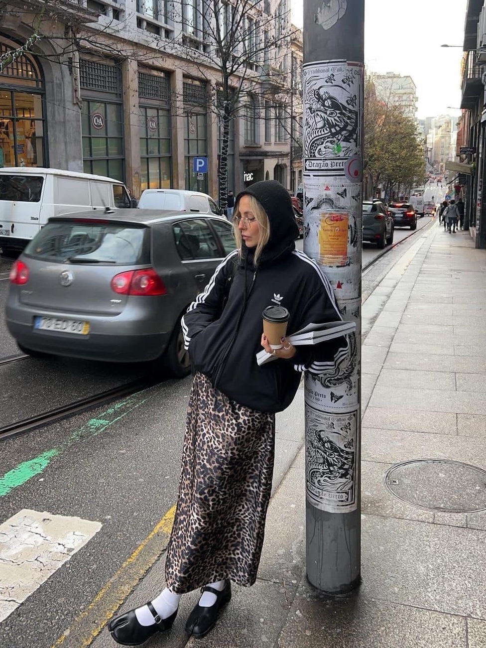 Adidas x Wales Bonner Pony Leo Samba Dark Brown Cream White, (W) Kenzo Hana Leopard Midi Skirt Khaki 착용 스타일 - 3