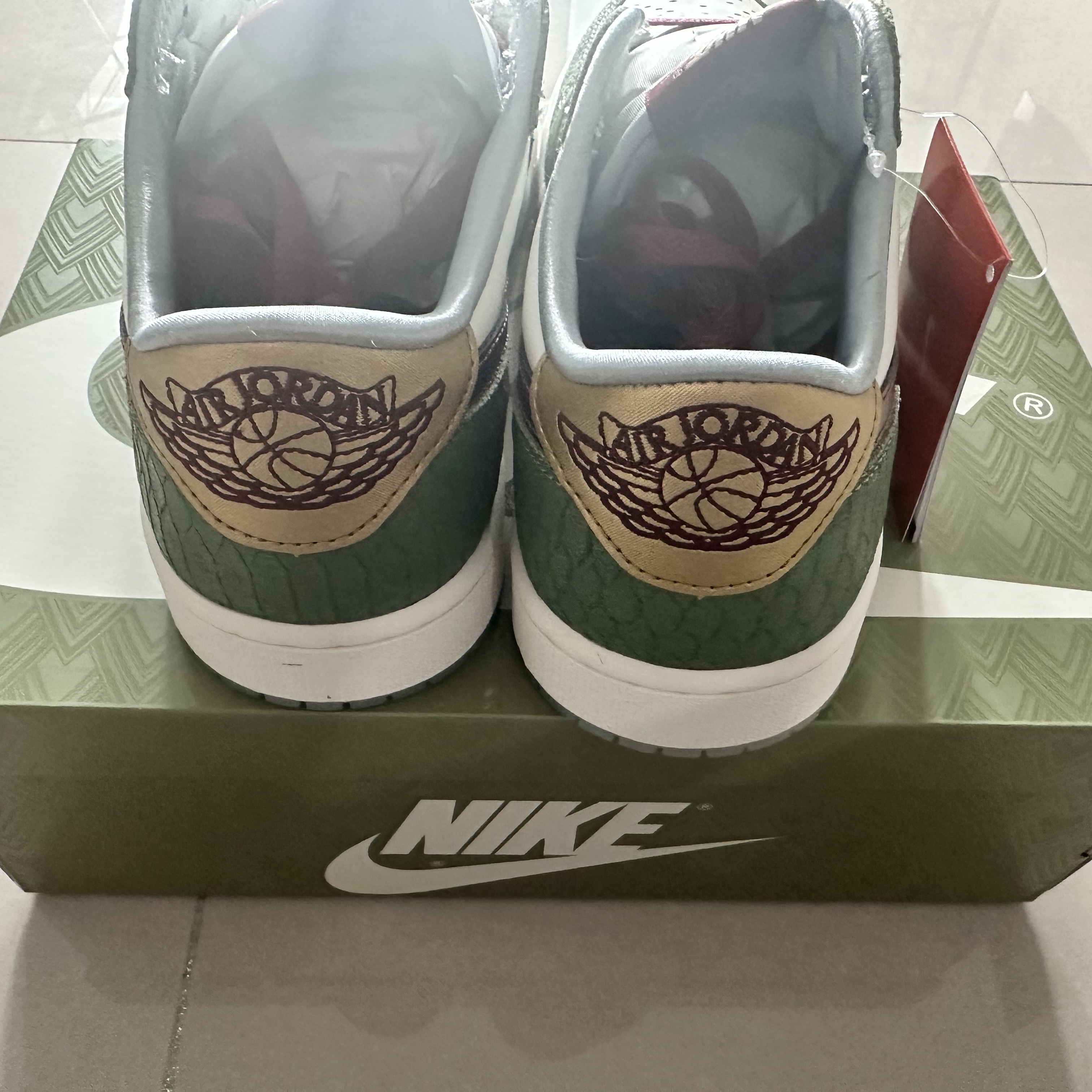 Jordan 1 Retro Low OG Chinese New Year 착용 스타일 - 9
