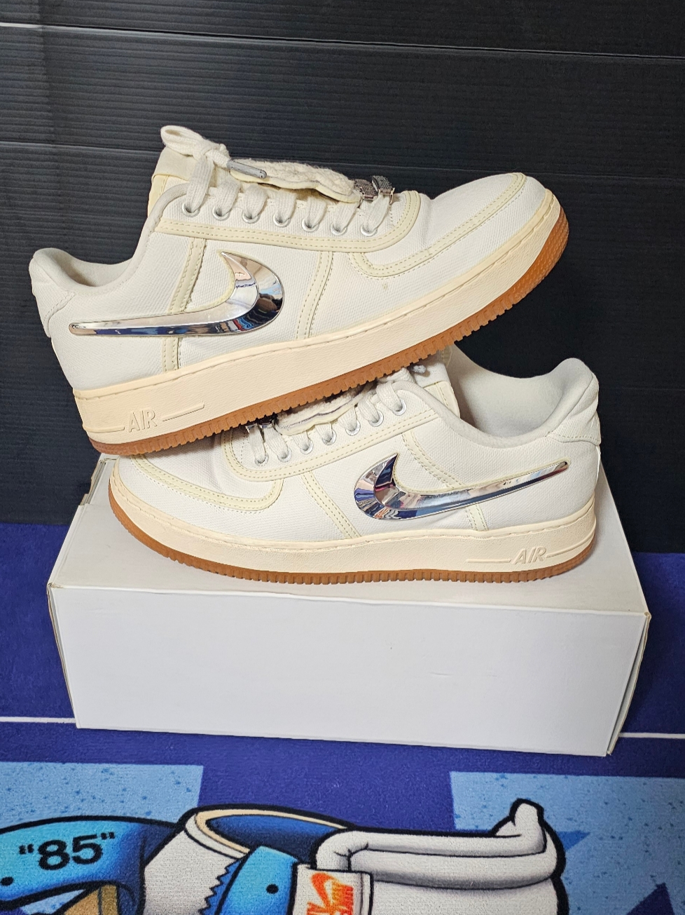 Nike x Travis Scott Air Force 1 Low Sail 착용 스타일 - 2