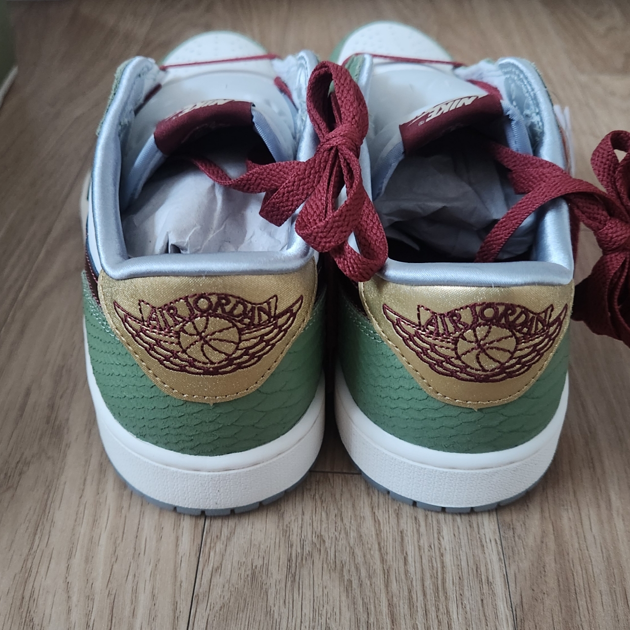 Jordan 1 Retro Low OG Chinese New Year 착용 스타일 - 5