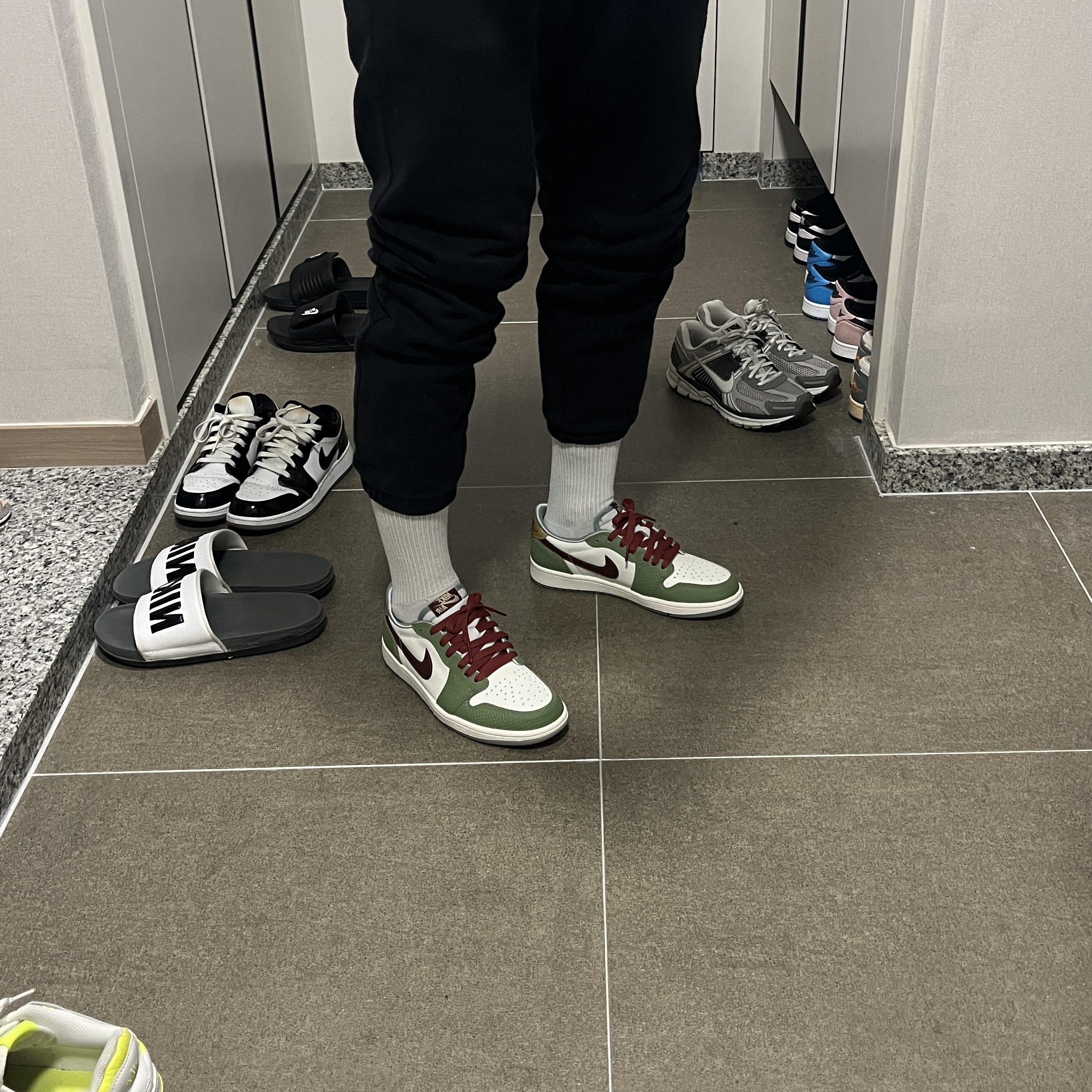 Jordan 1 Retro Low OG Chinese New Year 착용 스타일 - 2
