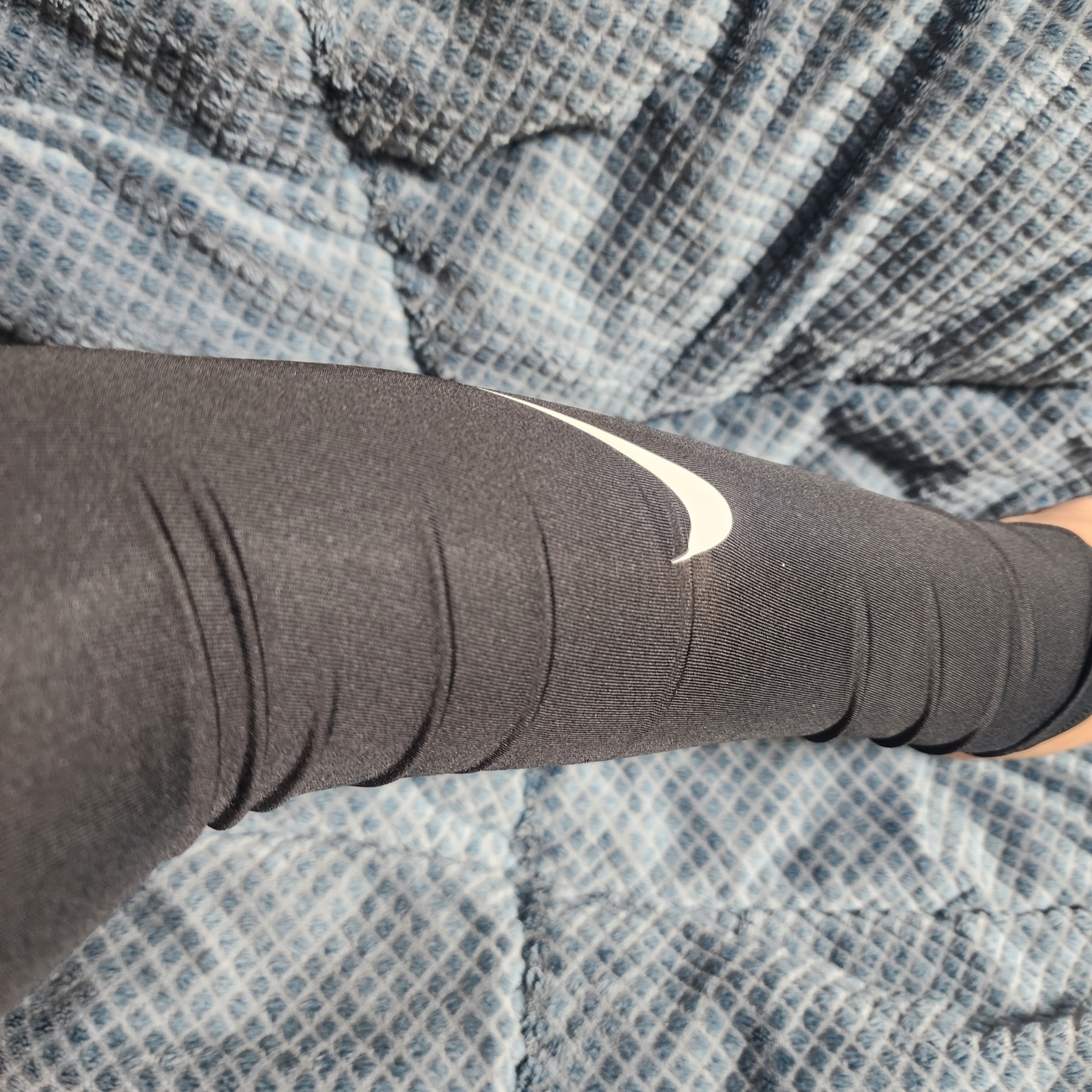 Nike Pro Dri-Fit Football Arm Sleeves 4.0 Black 착용 스타일 - 1