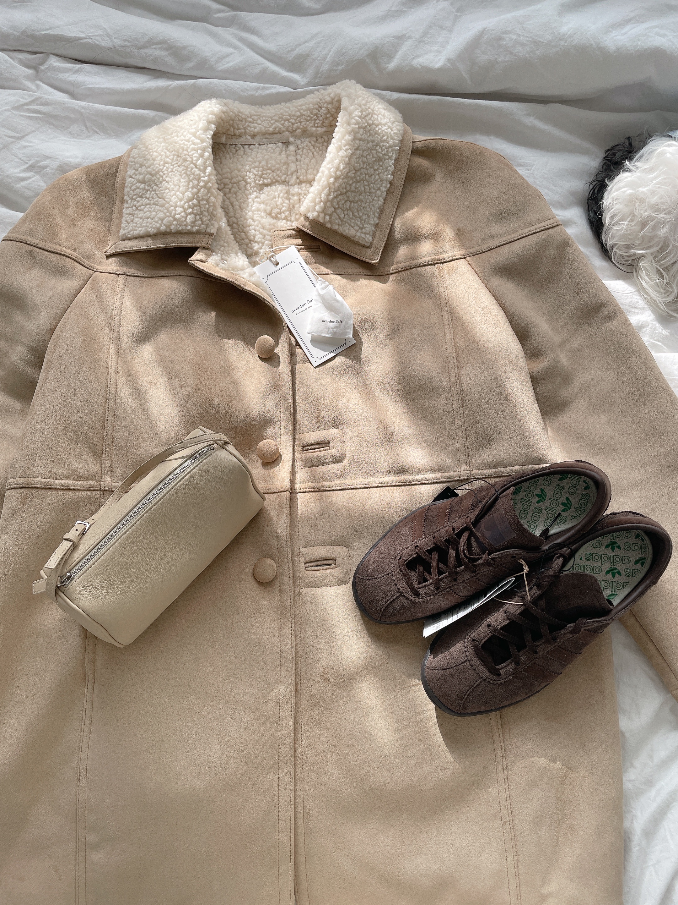 Adidas Tobacco Gruen Dark Brown 착용 스타일