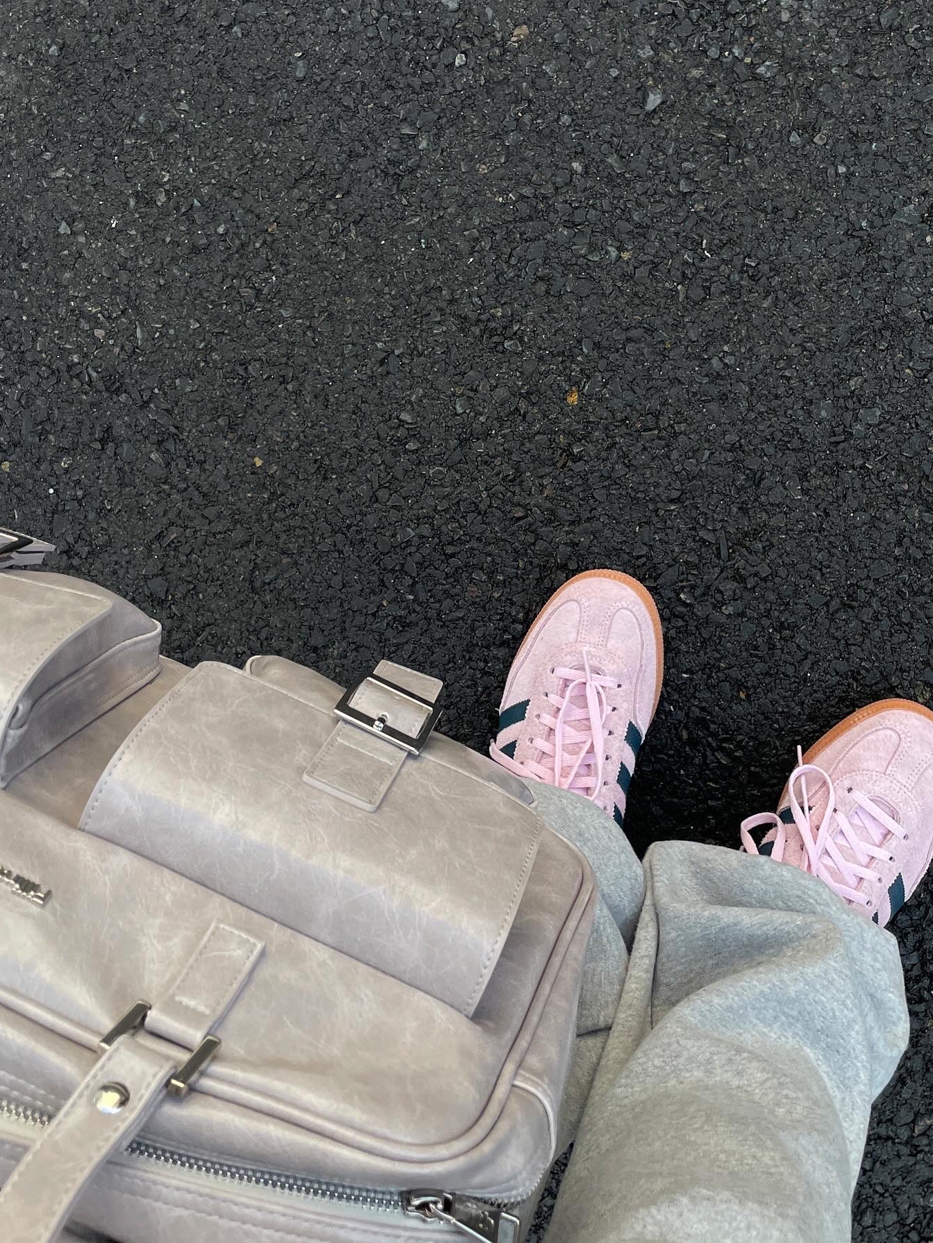 (W) Adidas Spezial Handball Clear Pink 착용 스타일 - 4