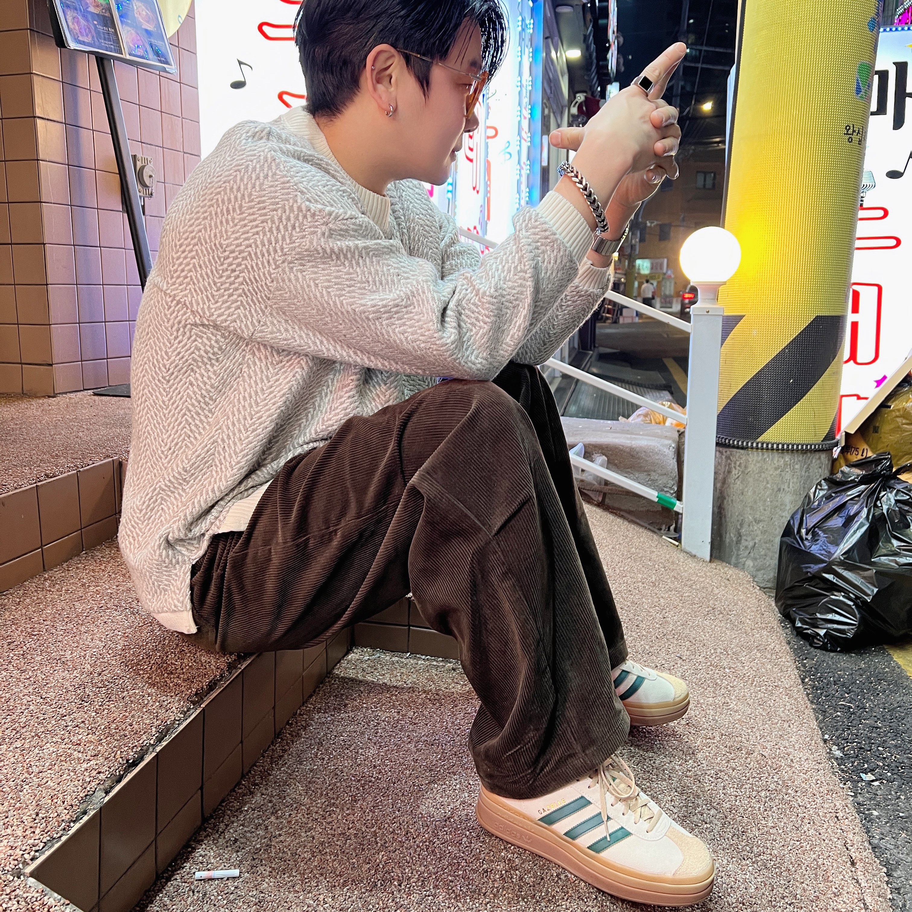 (W) Adidas Gazelle Bold Cream White Collegiate Green 착용 스타일