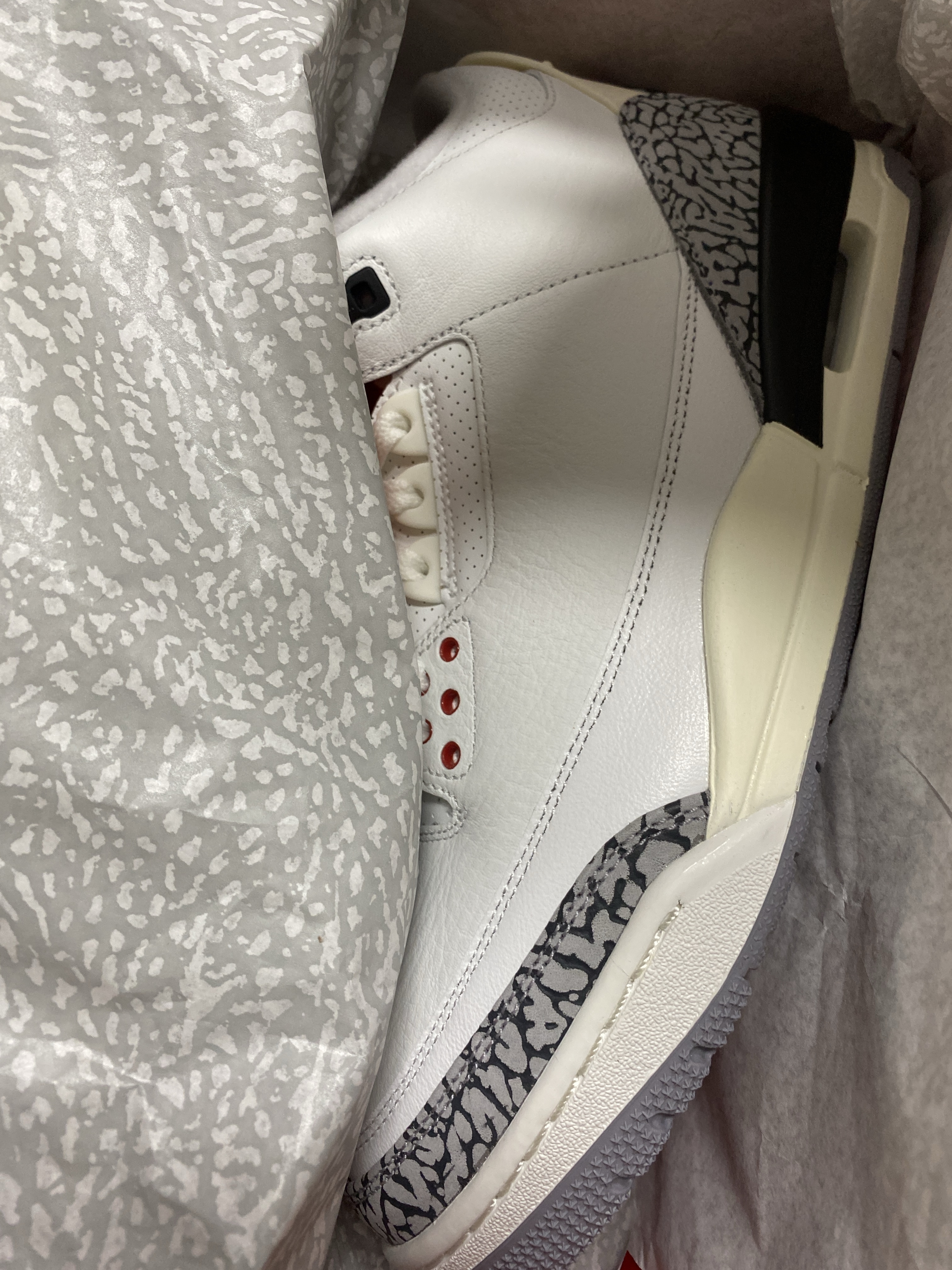 Jordan 3 Retro White Cement Reimagined 착용 스타일