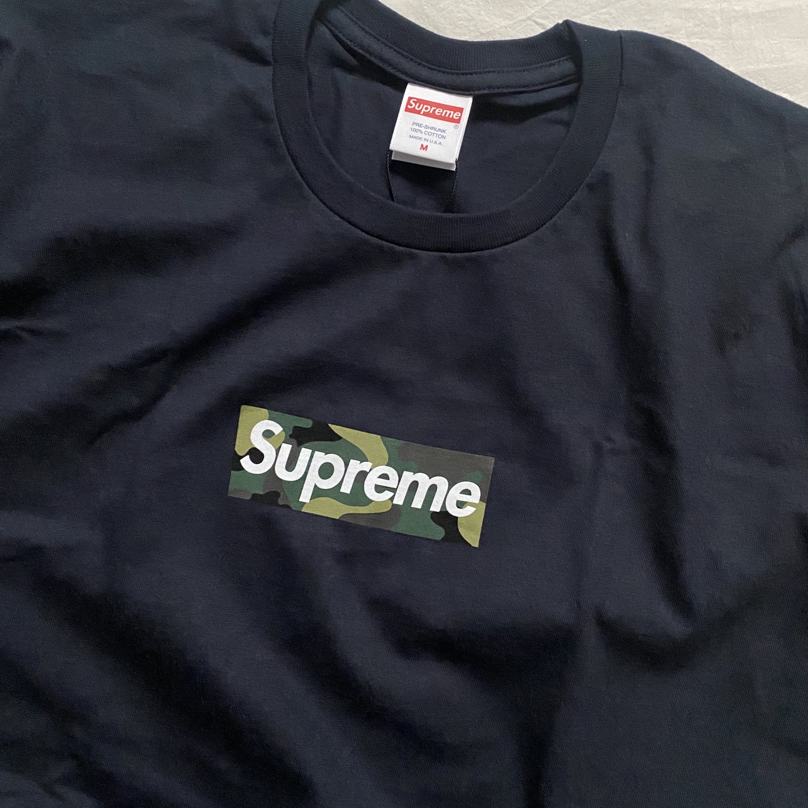 Supreme Box Logo T-Shirt Navy - 23FW 착용 스타일