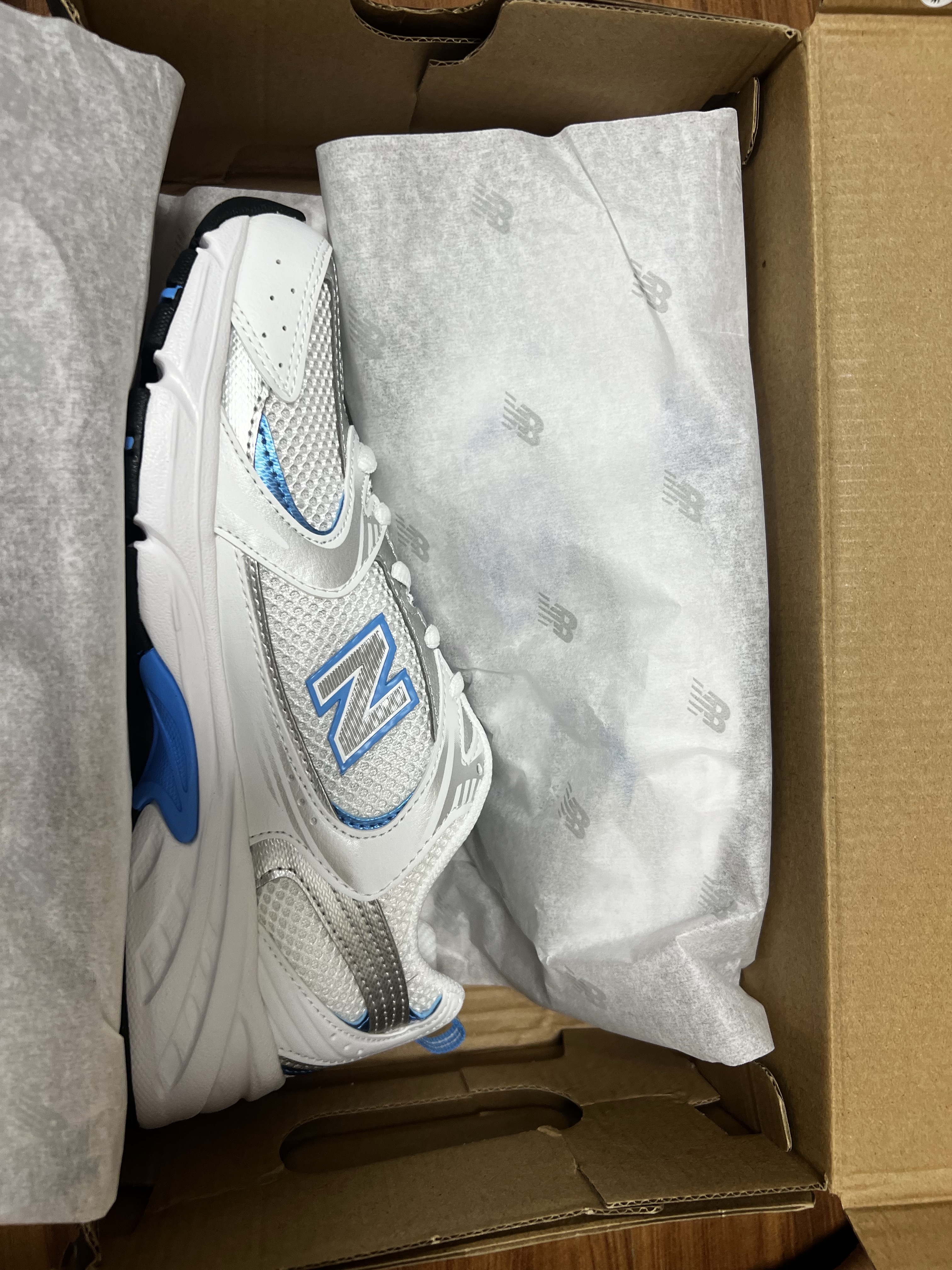 New Balance 530 Sky Blue 착용 스타일