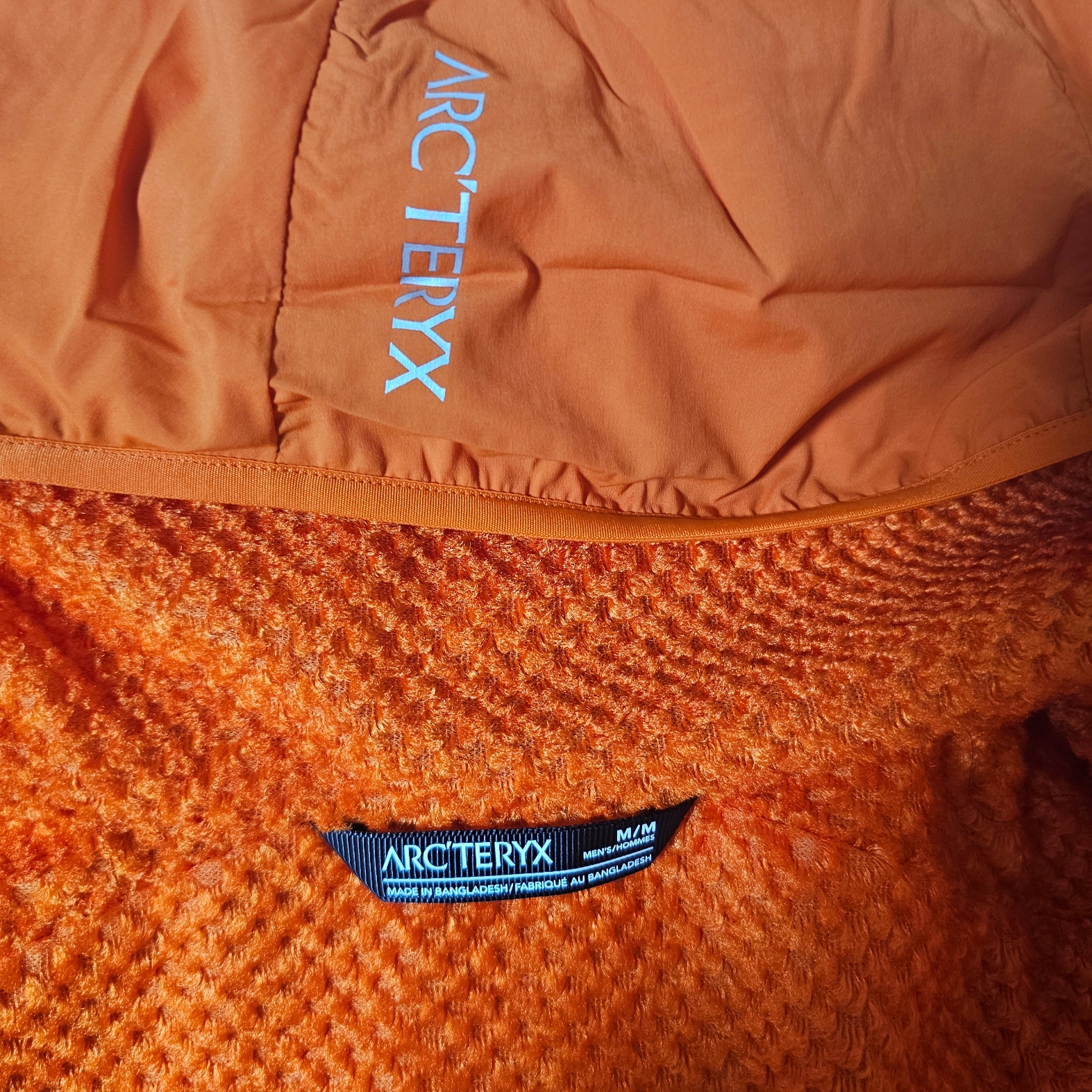 Arc'teryx Proton Lightweight Hoody Phenom 착용 스타일 - 3