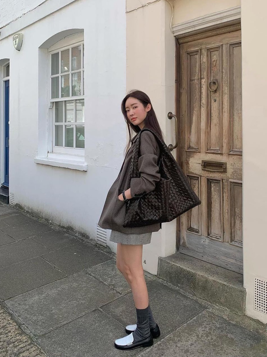 Bottega Veneta Large Hop Fondant 착용 스타일 - 3