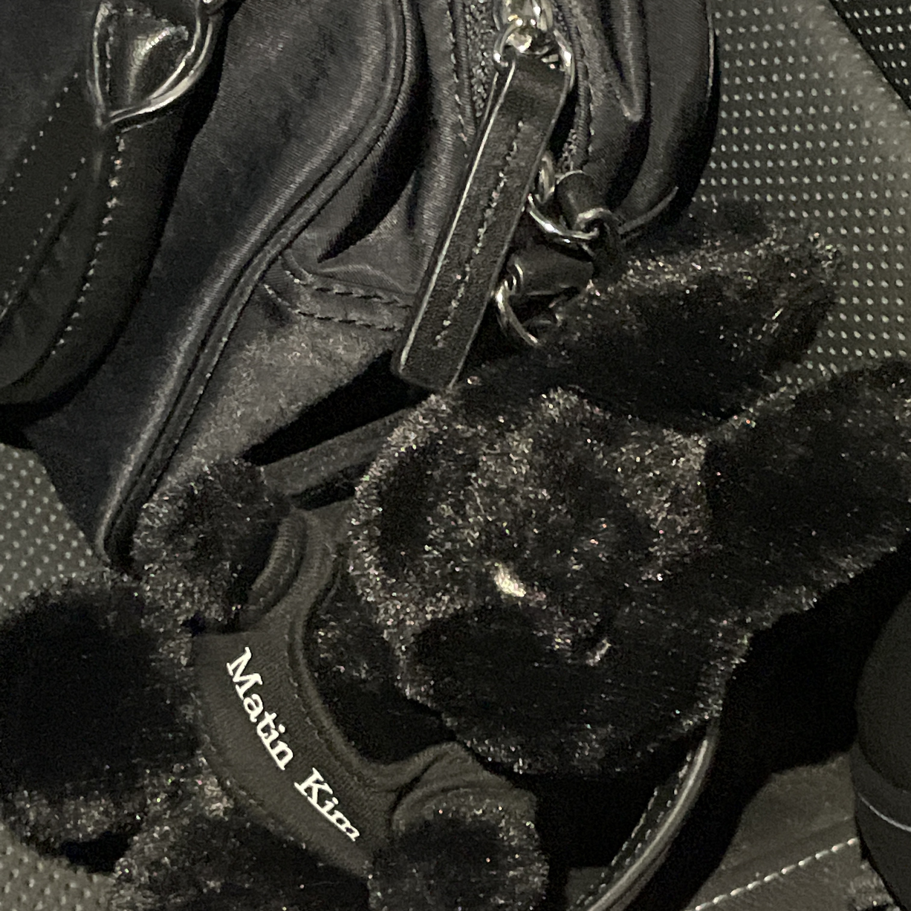 Matin Kim Black Bunny Toy Keyring Black, Matin Kim Baby Sporty Tote Bag Black 착용 스타일