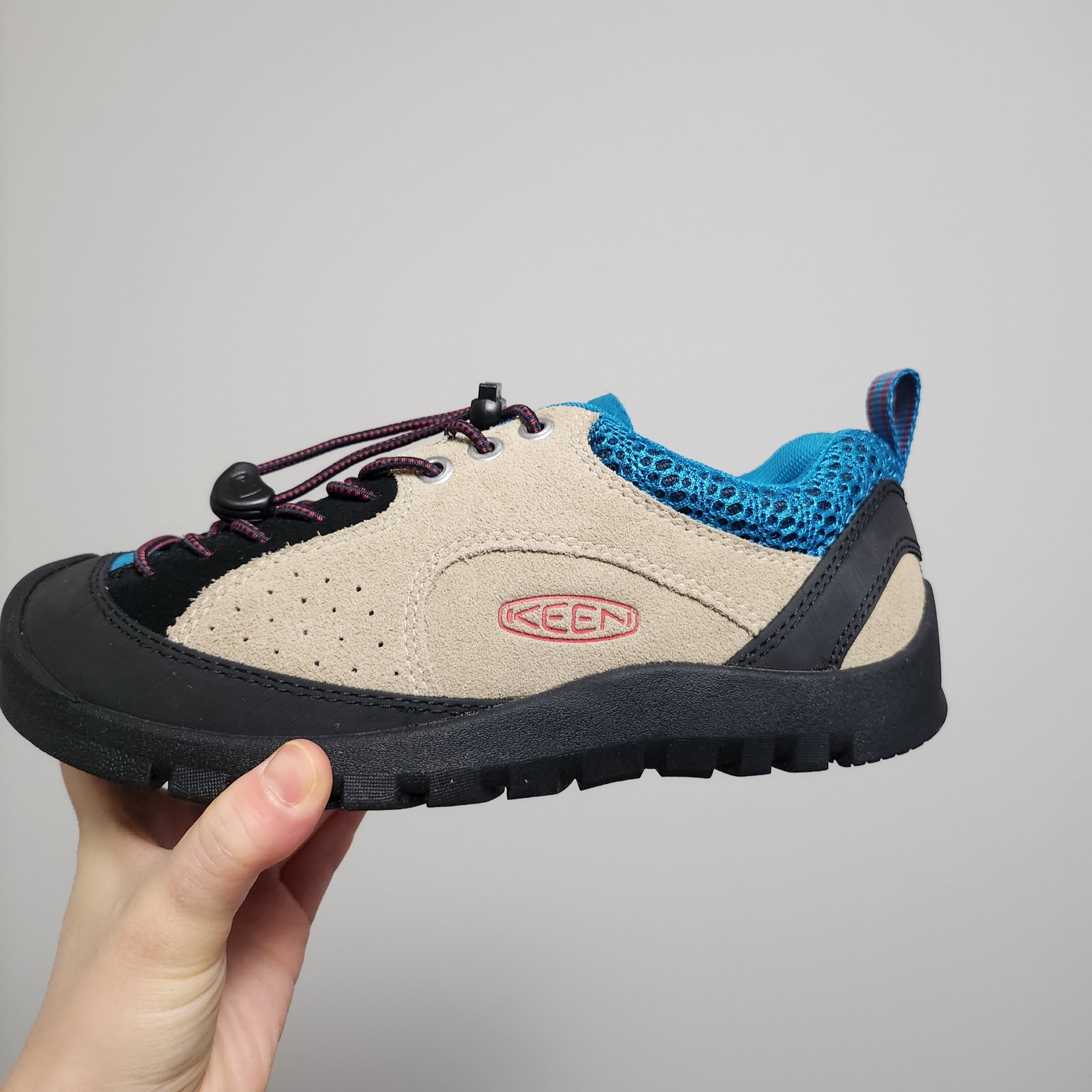 (W) Keen Jasper Rocks SP Sneakers Beige 착용 스타일
