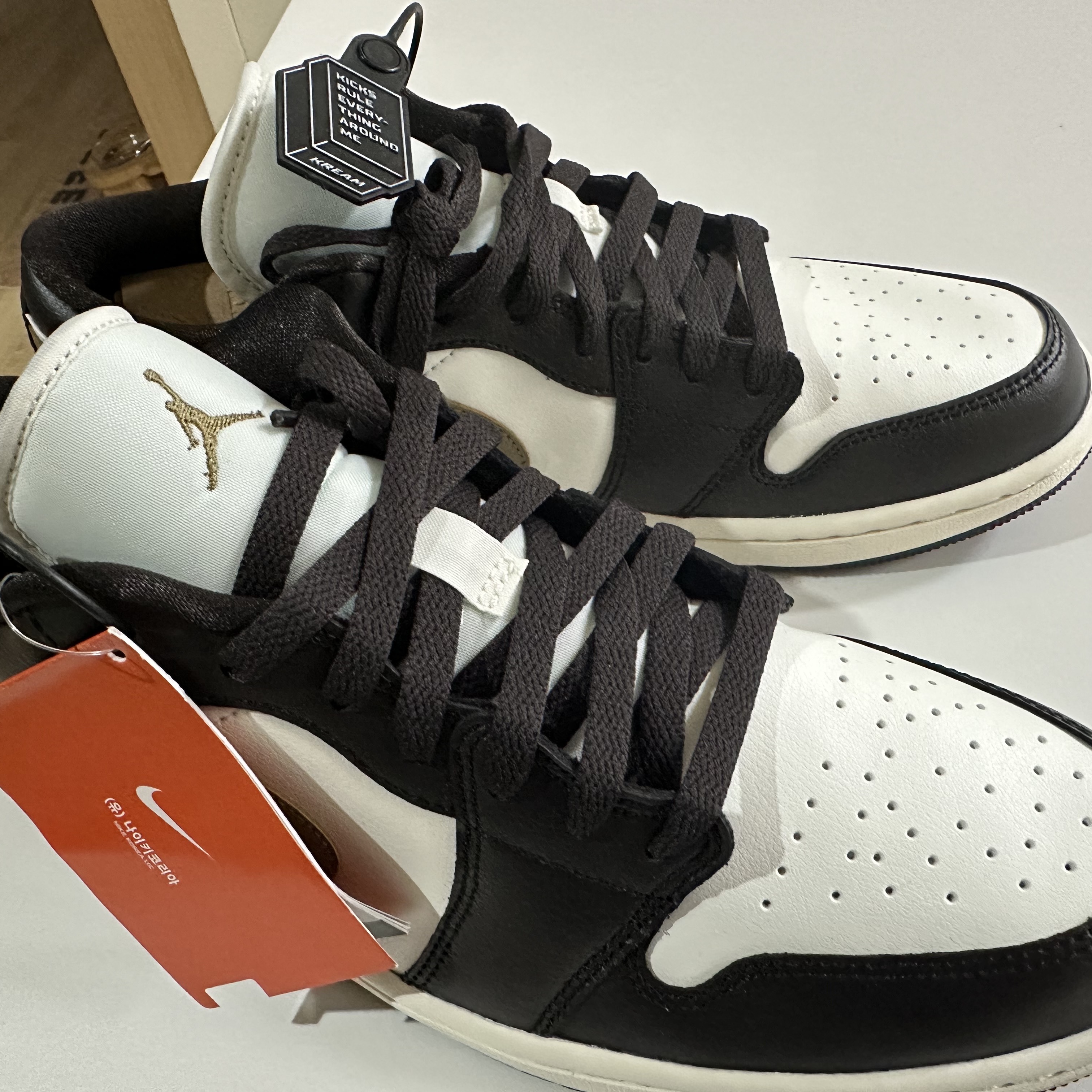 (W) Jordan 1 Low Black and White 착용 스타일 - 6