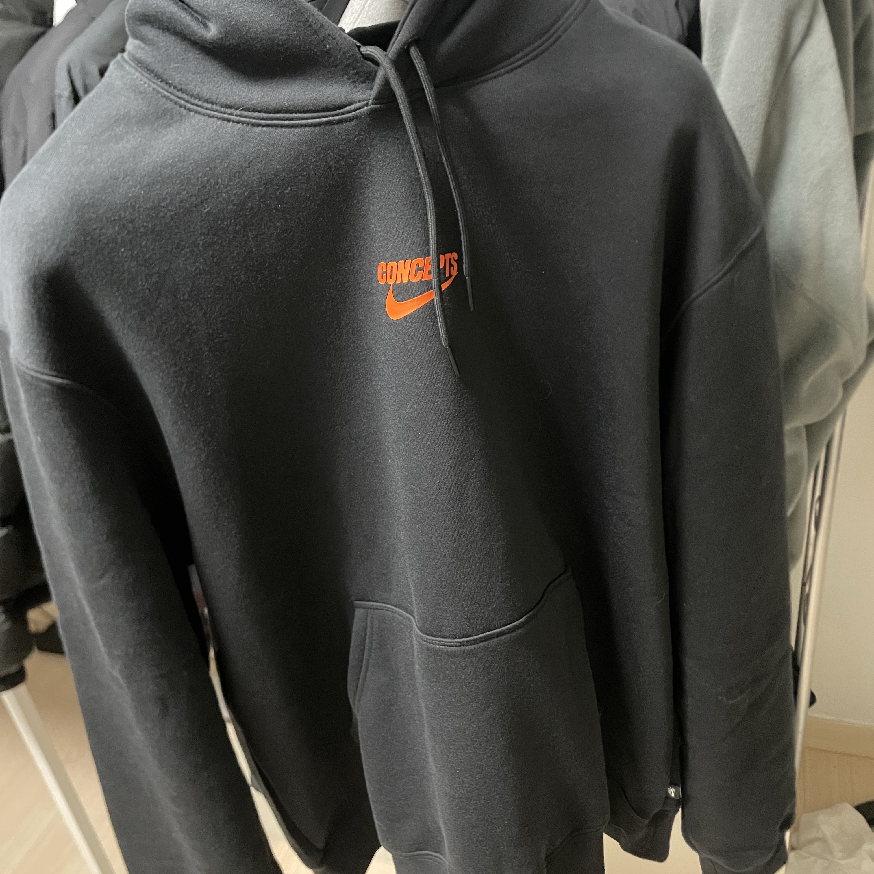 Nike x Concepts SB Fleece Hoodie Black - Asia 착용 스타일