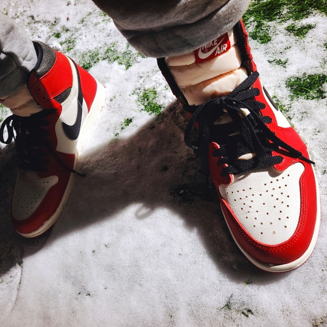 Jordan 1 Retro High OG Chicago 2022 착용 스타일 - 4