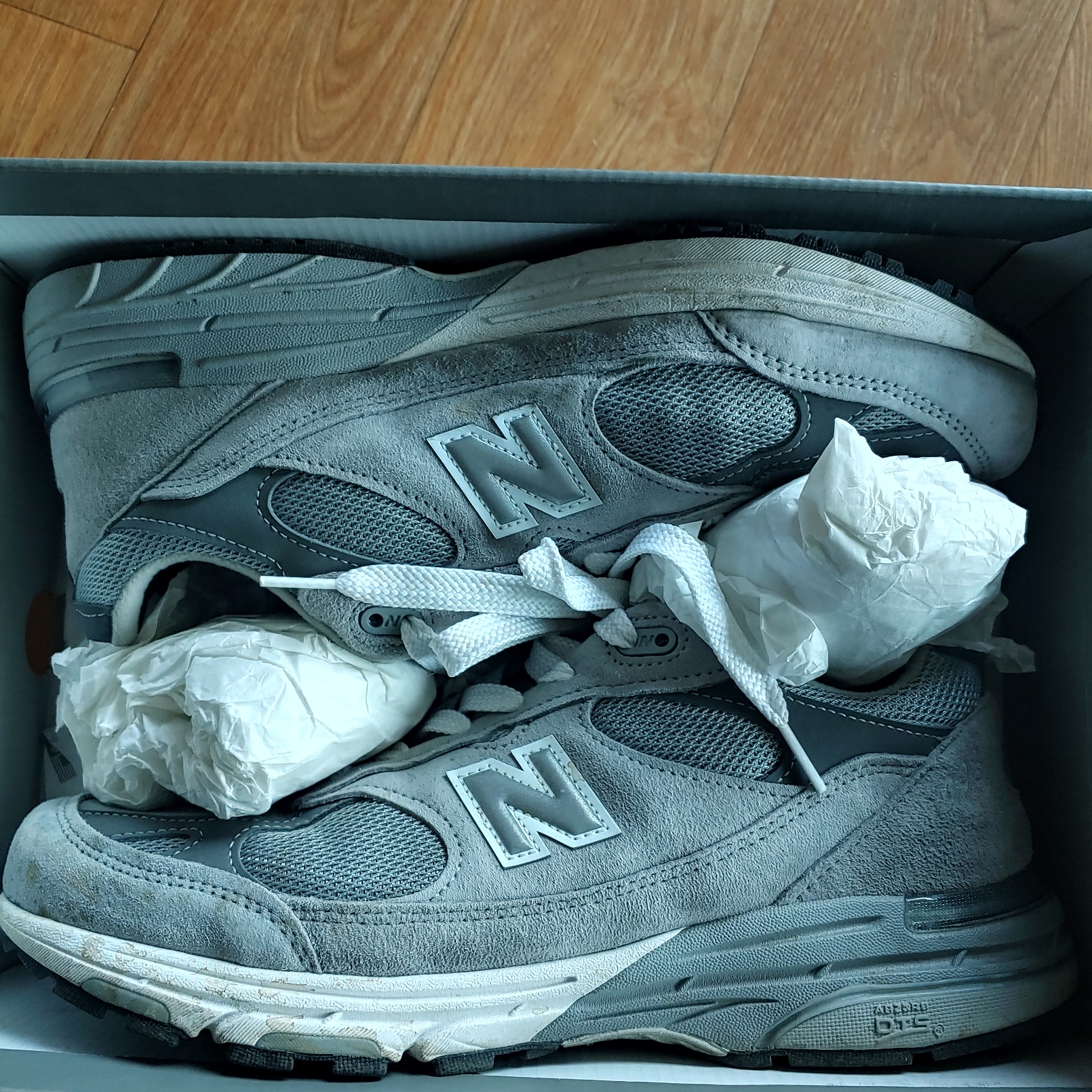 New Balance 993 Made in USA Grey - D Standard 착용 스타일