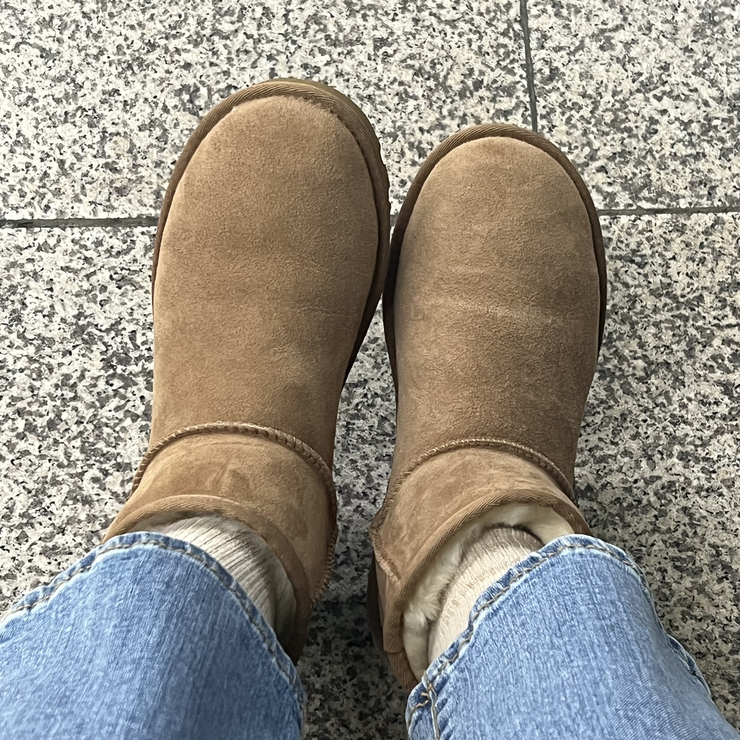 (W) UGG Classic Mini II Boots Chestnut 착용 스타일