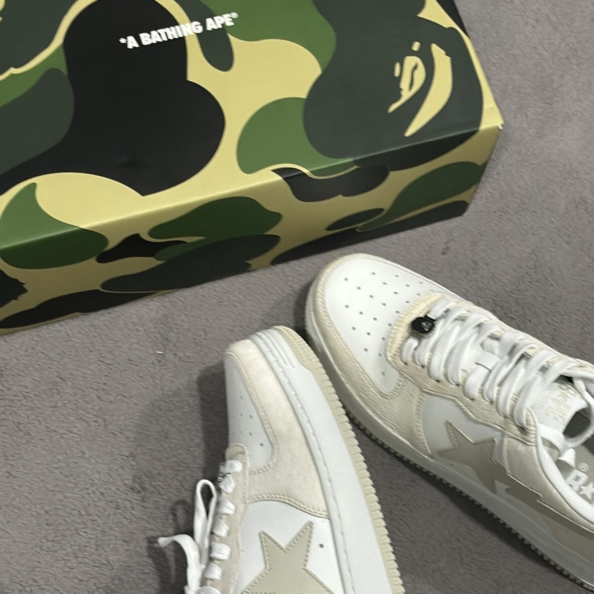 Bape Bape Sta #1 Beige White 착용 스타일 - 3