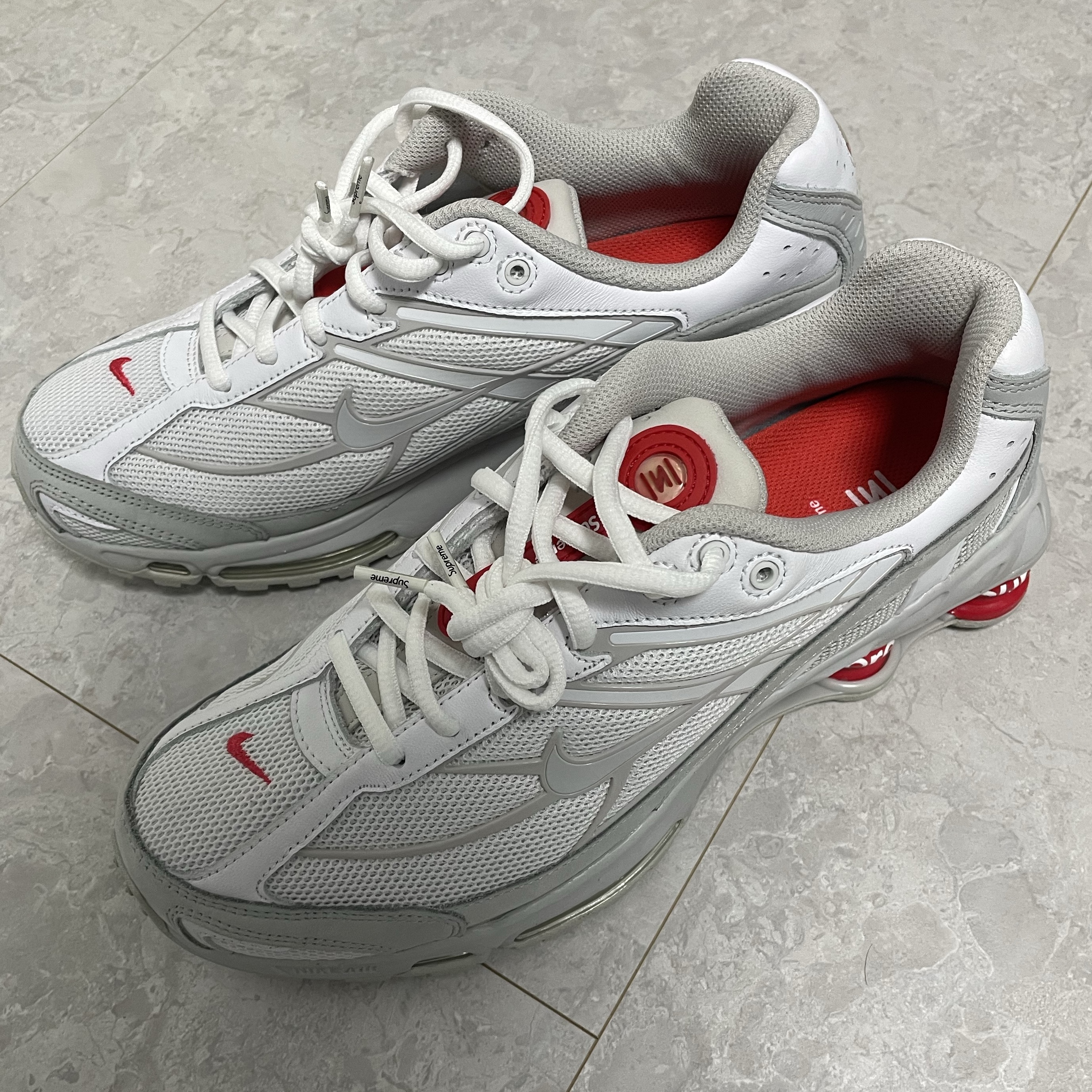 Nike x Supreme Shox Ride 2 SP White 착용 스타일