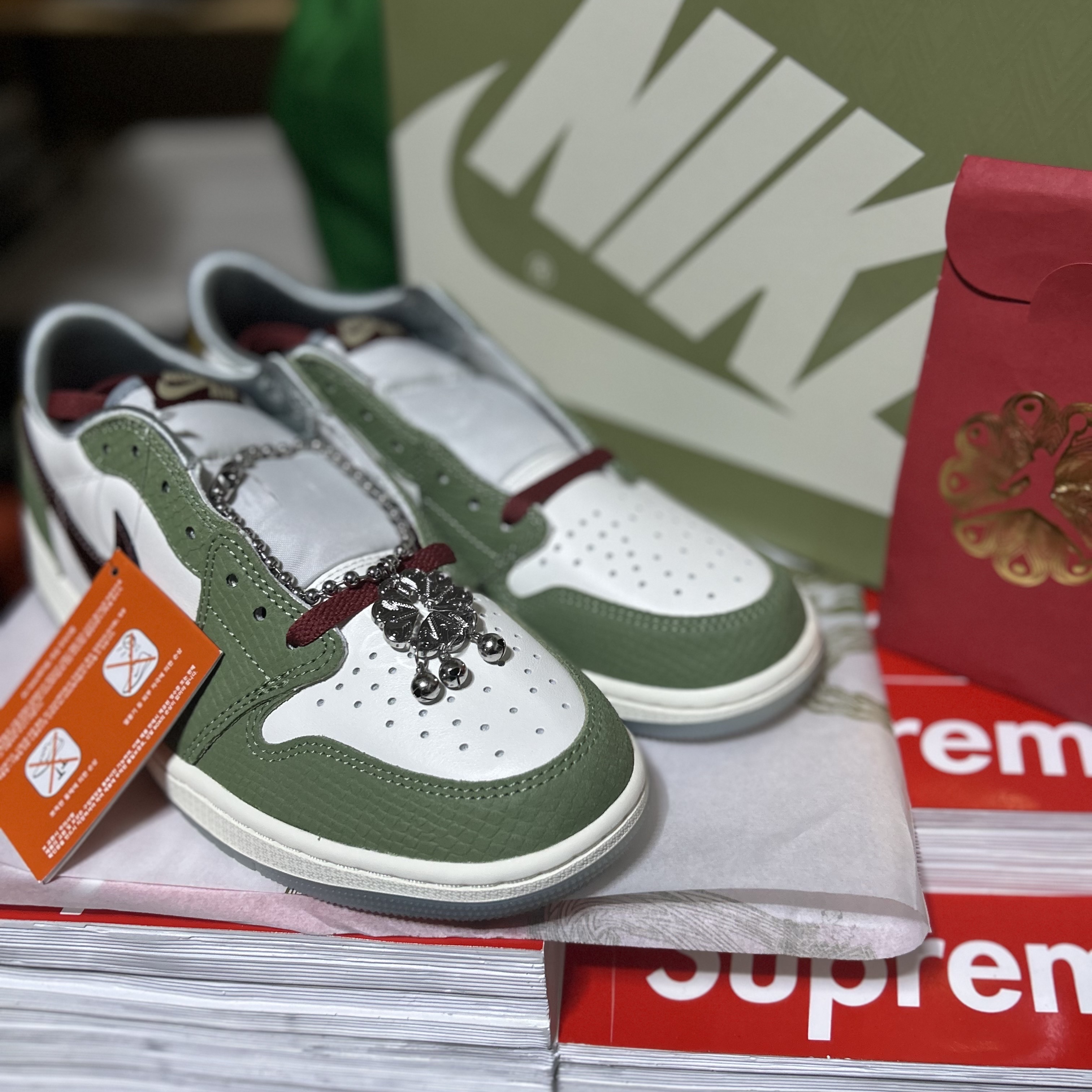 Jordan 1 Retro Low OG Chinese New Year 착용 스타일 - 2