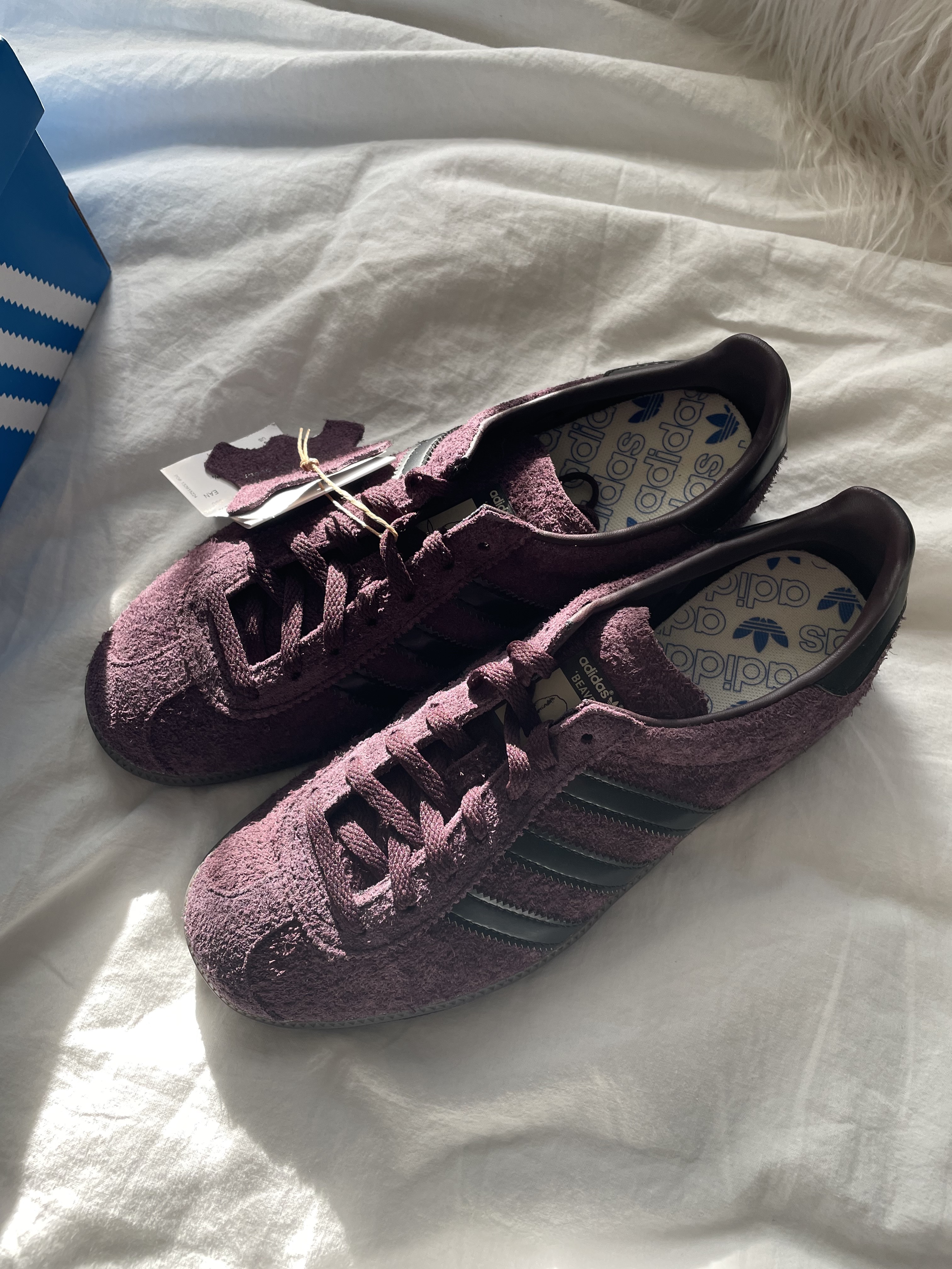 Adidas State Series Oregon Shadow Maroon 착용 스타일 - 1