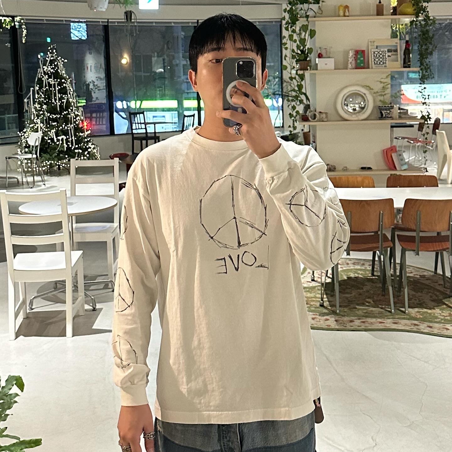 Saint Mxxxxxx Love LS T-Shirt White - 23AW 착용 스타일