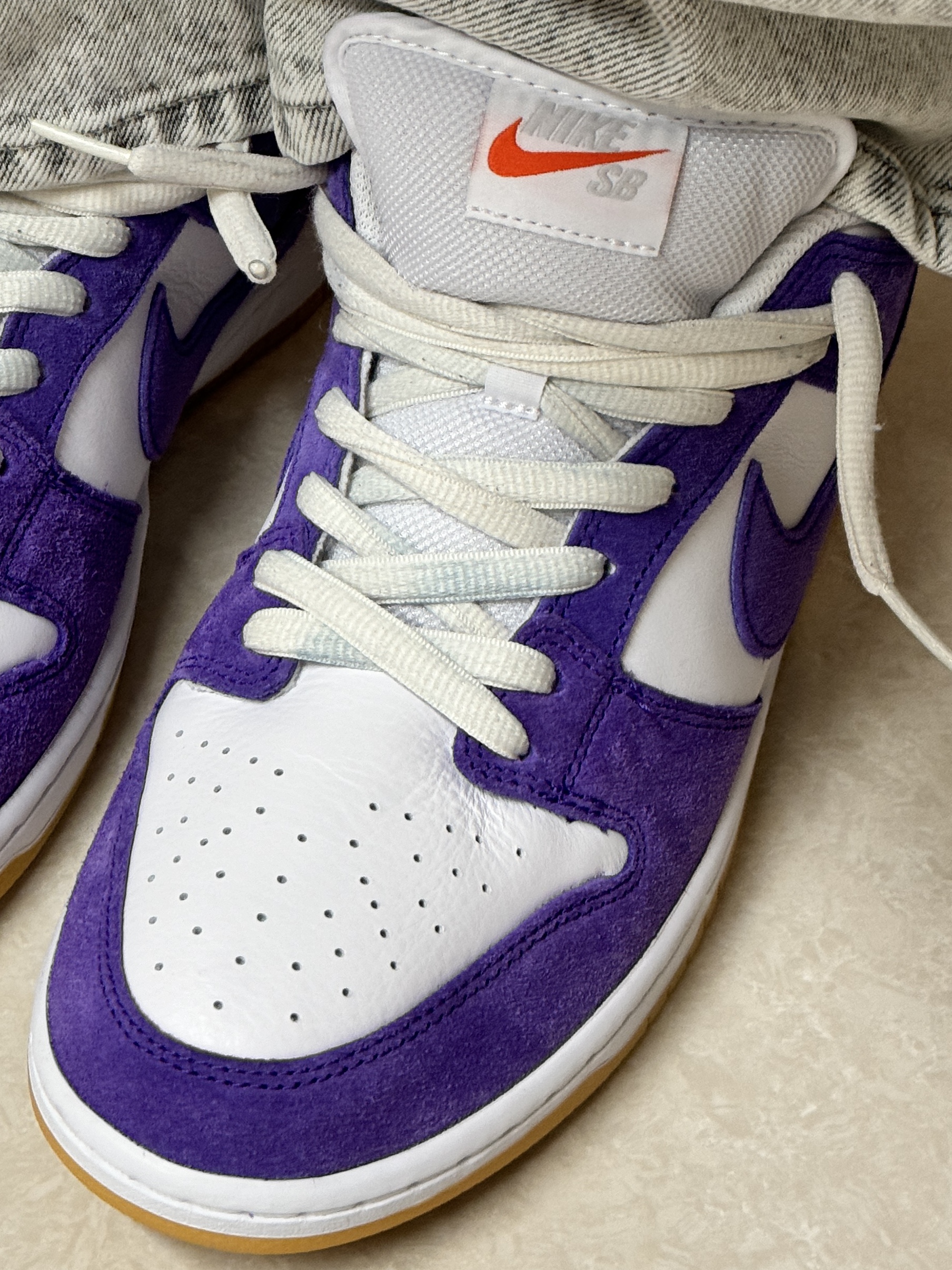 Nike Dunk Low Pro SB Court Purple 착용 스타일