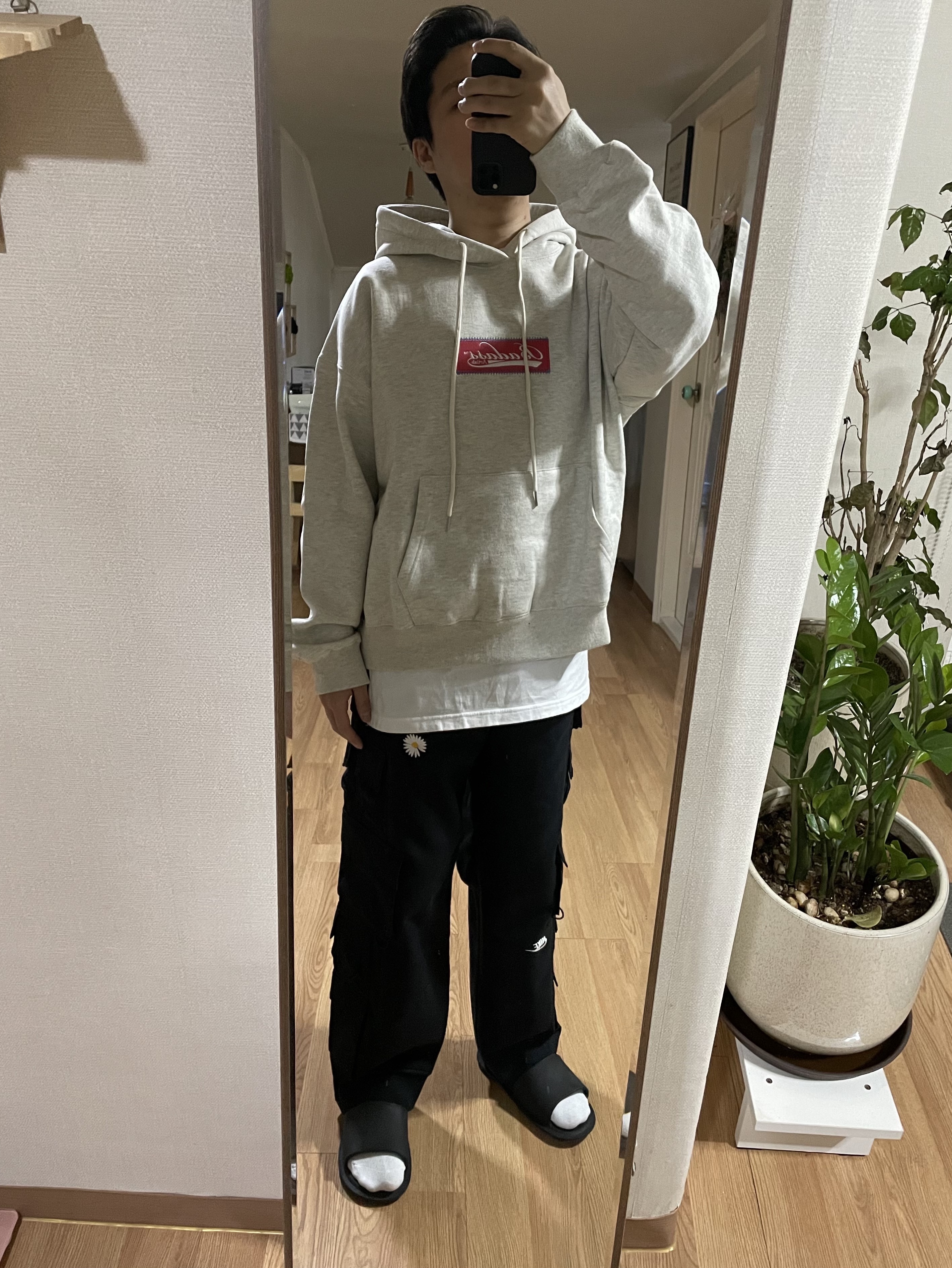 Nike x Peaceminusone Wide Pants Black (DR0096-010) 착용 스타일