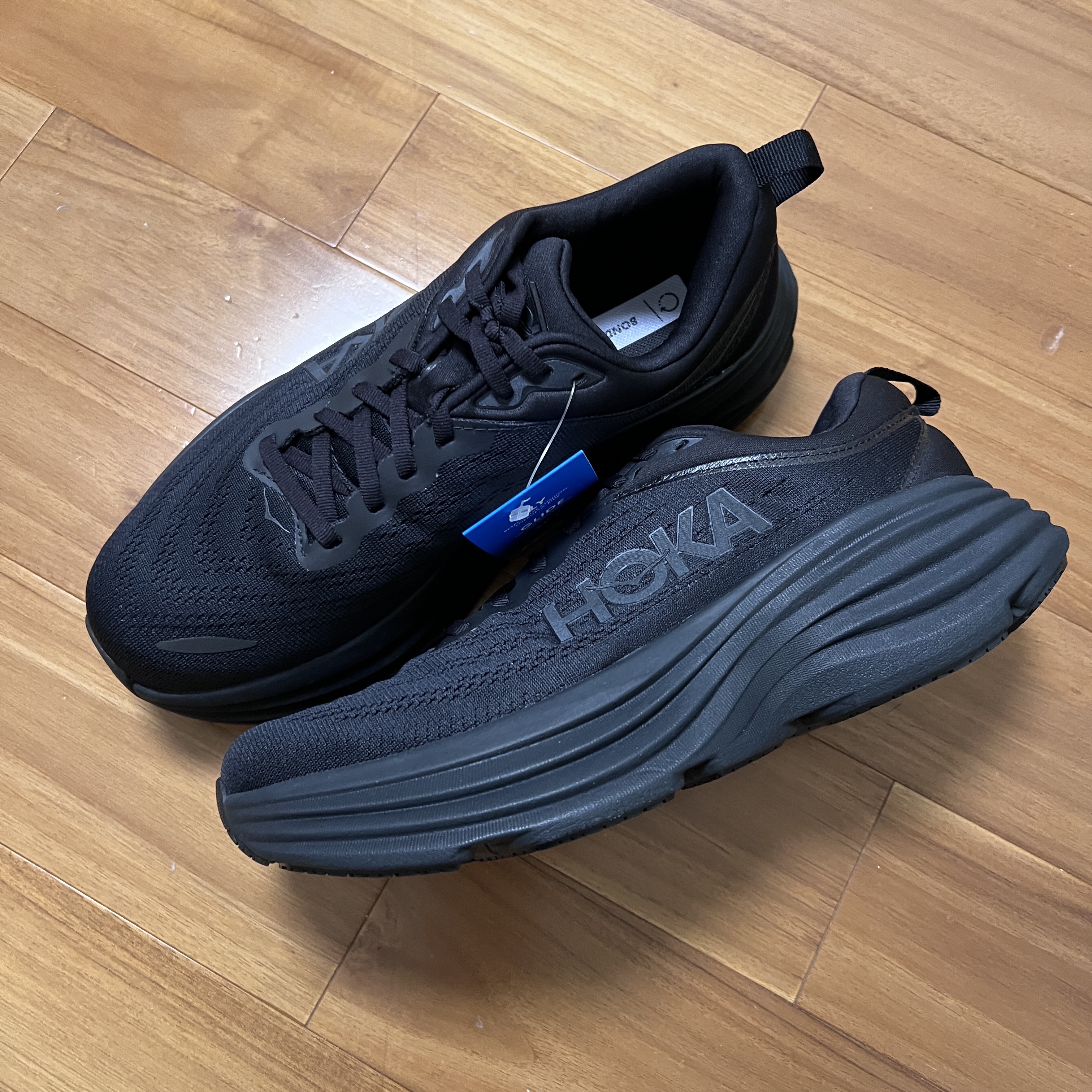 Hoka Bondi 8 Black - Wide 착용 스타일