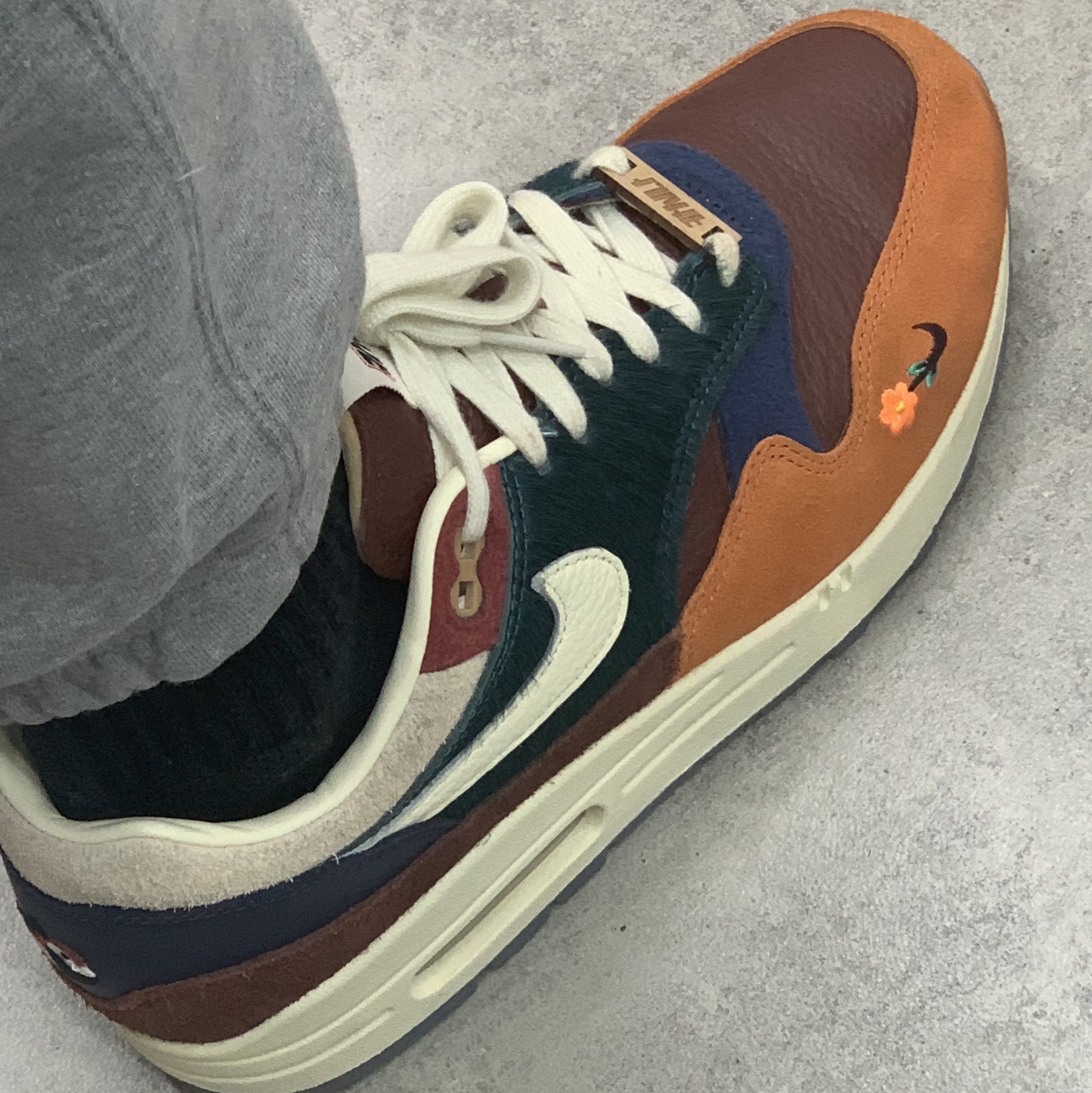 Nike x Kasina Air Max 1 SP Won-Ang Orange 착용 스타일 - 2
