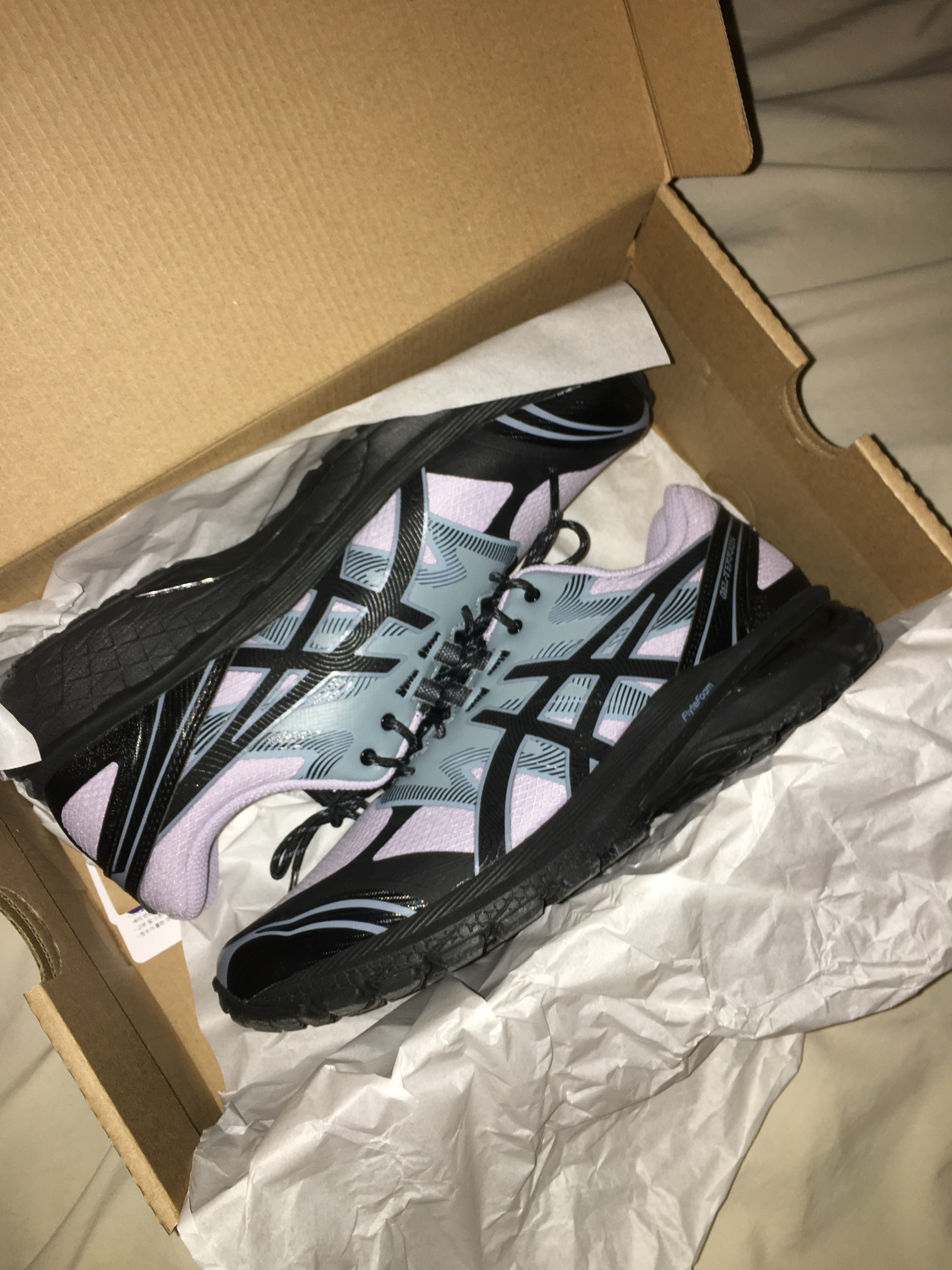 Asics Gel-Terrain Faded Ash Rock Black 착용 스타일 - 5
