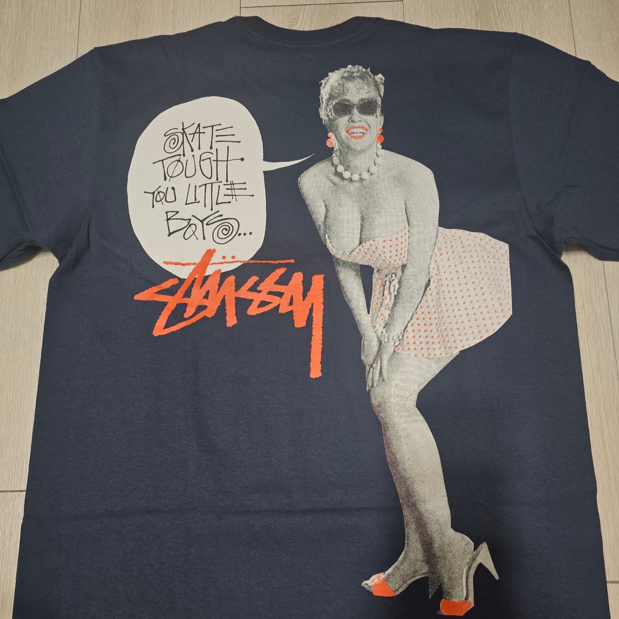 Stussy Skate Tough T-Shirt Navy 착용 스타일 - 3