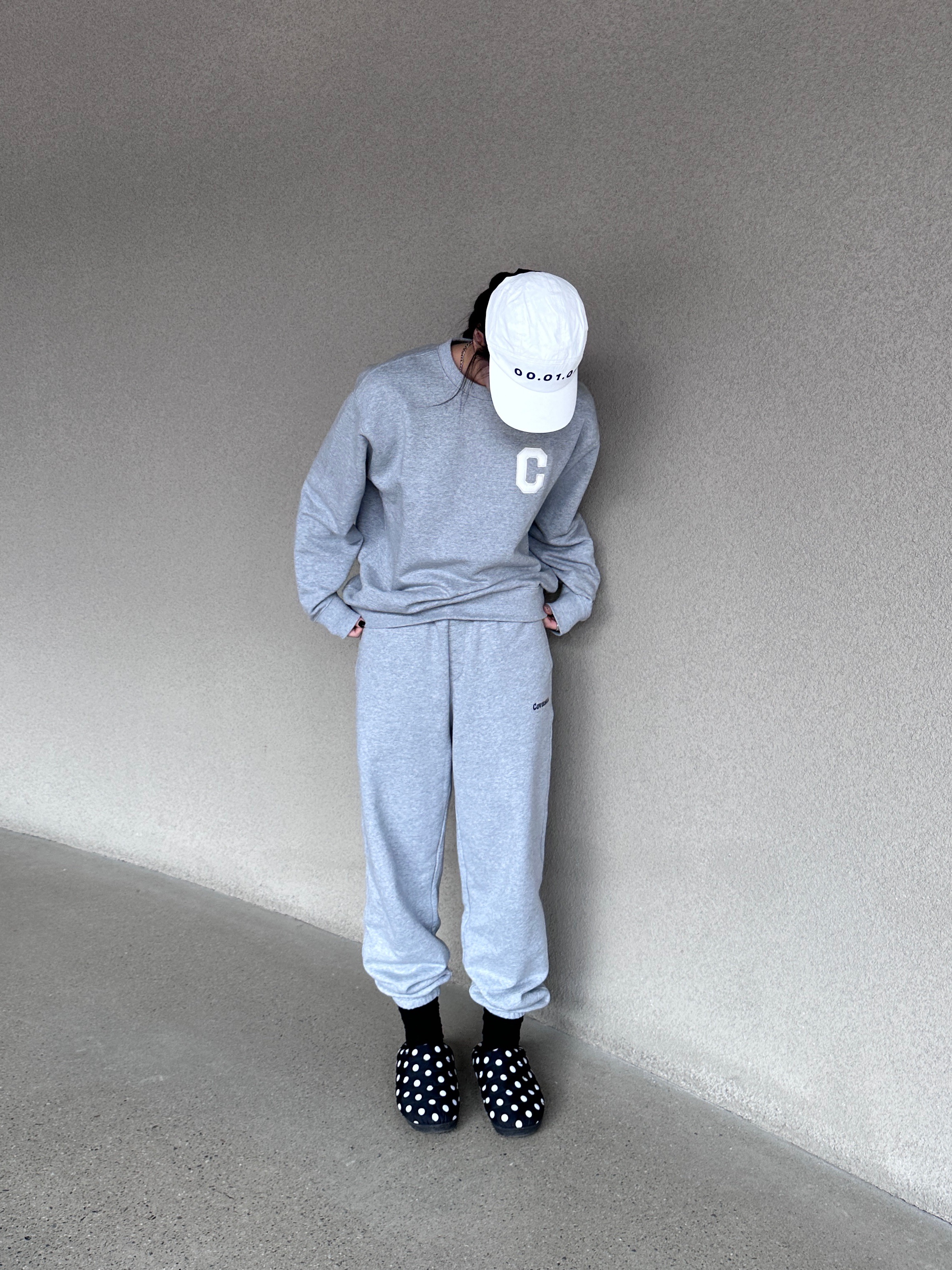UGG x Palace Tasman Slipper Chestnut, Subu Permanent F-Line Dots 착용 스타일 - 2