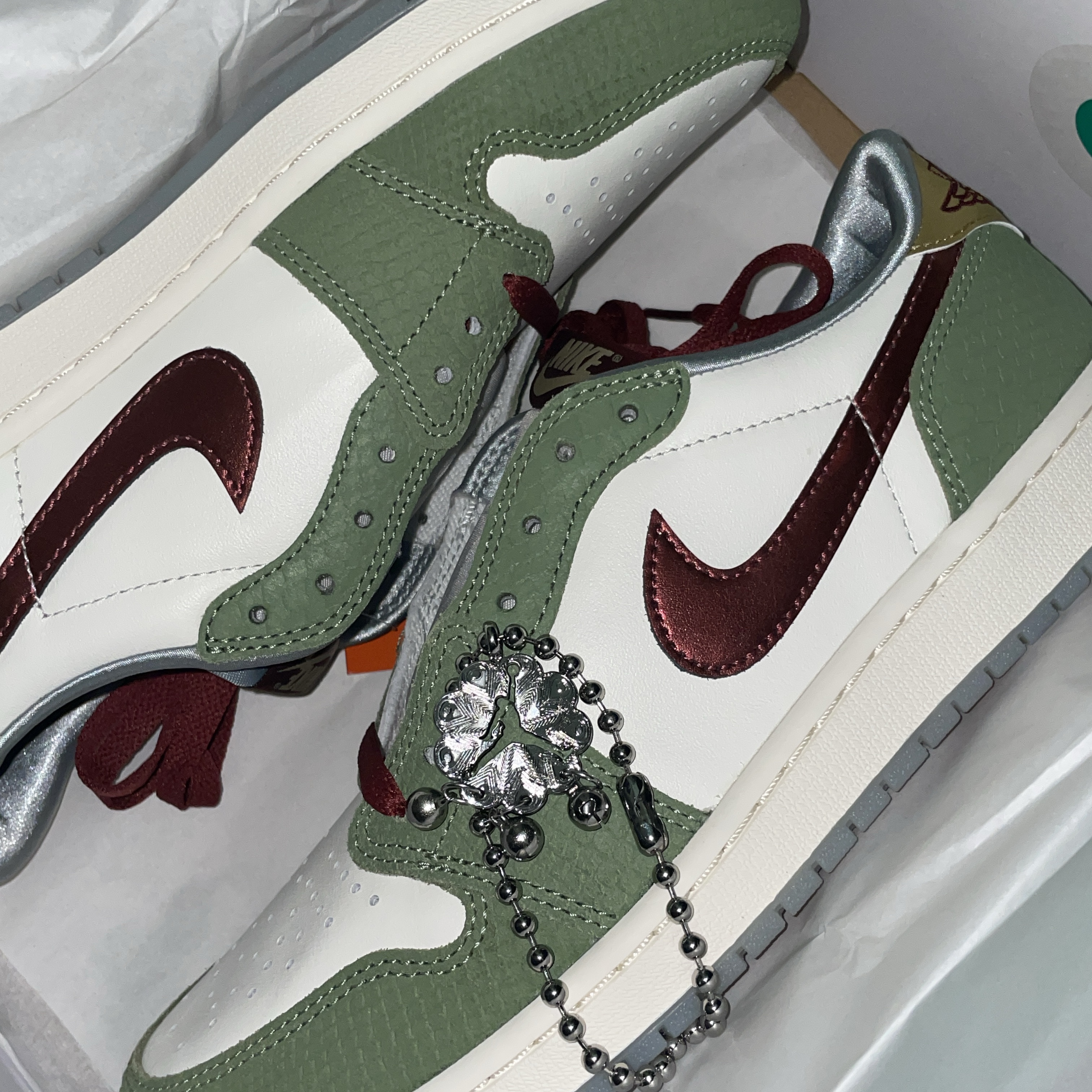Jordan 1 Retro Low OG Chinese New Year 착용 스타일 - 1