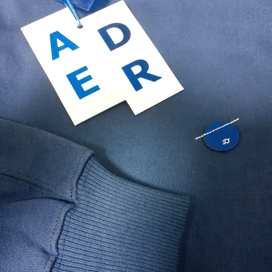 Ader Error Verif Logo Sweatshirt Navy 착용 스타일