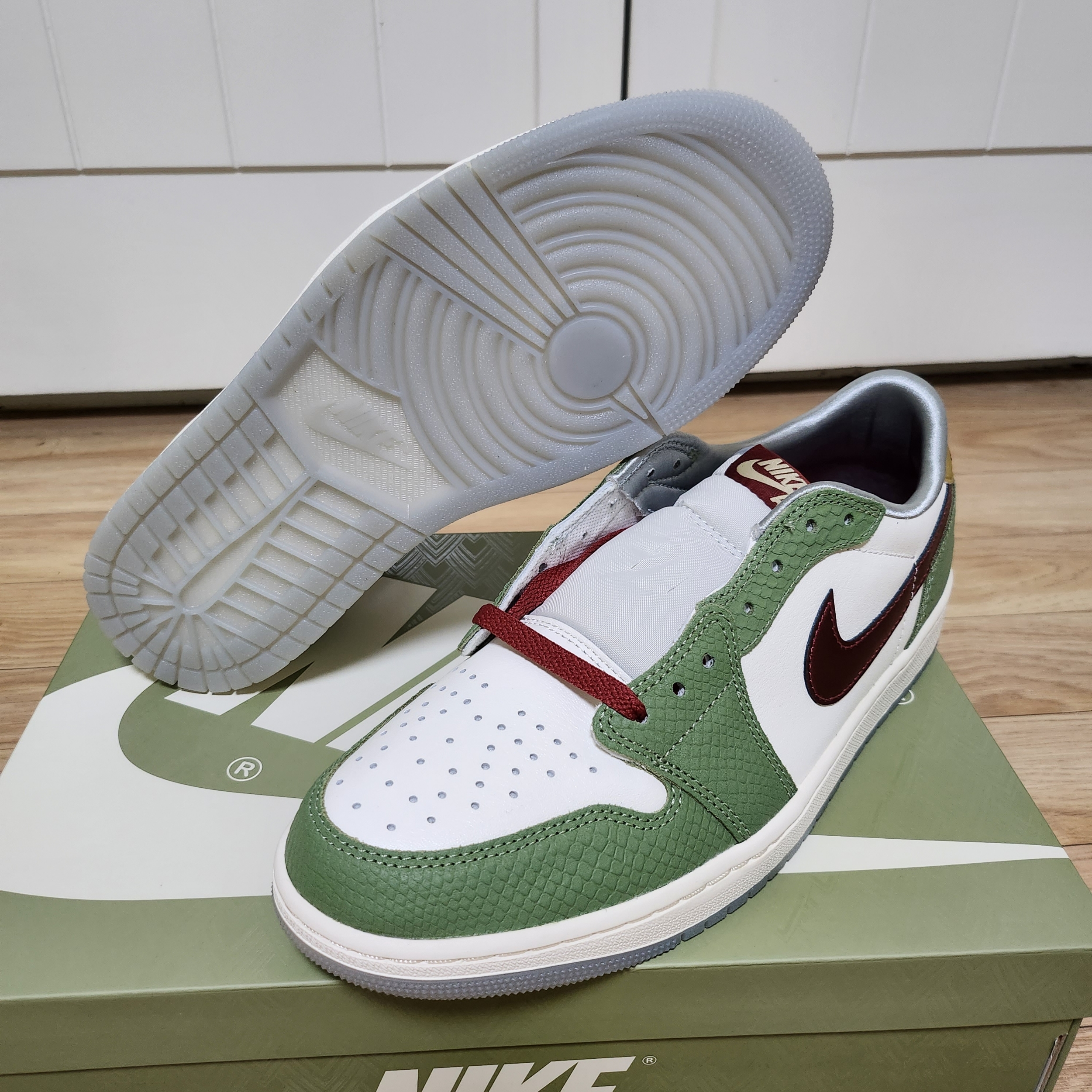 Jordan 1 Retro Low OG Chinese New Year 착용 스타일 - 2