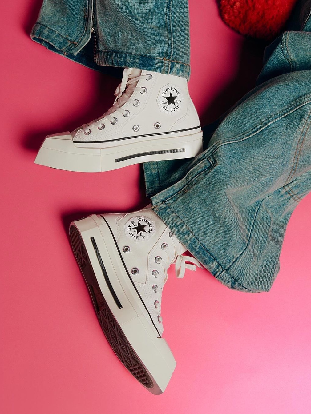 (W) Converse Chuck 70 De Luxe Wedge Black, (W) Converse Chuck 70 De Luxe Wedge Egglet 착용 스타일 - 6