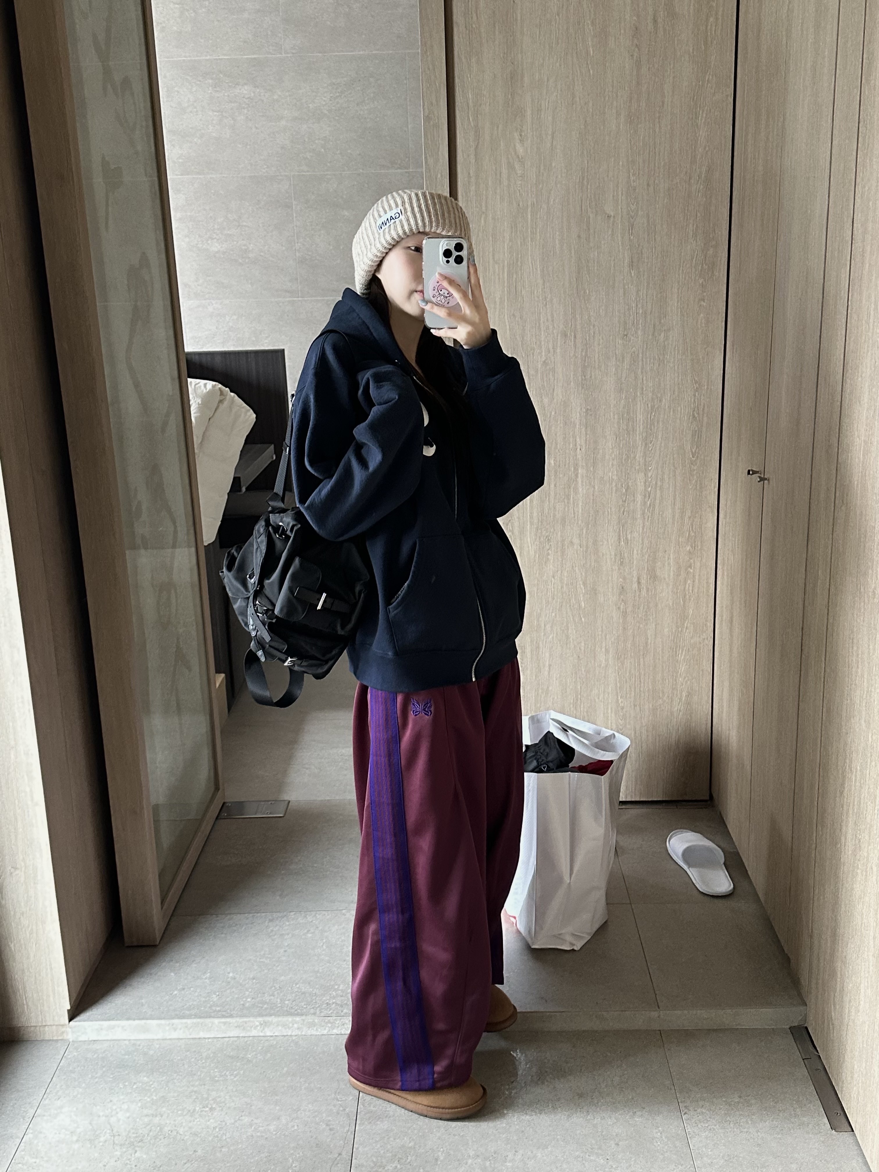Needles H.D. Track Pants Poly Smooth Wine, Supreme S Logo Zip Up Hooded Sweatshirt Navy - 23FW 착용 스타일 - 1