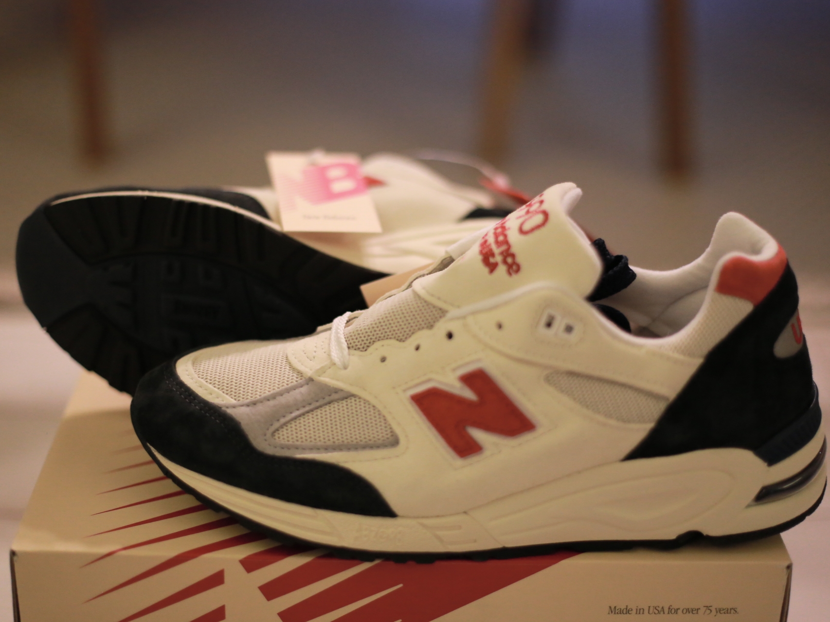 New Balance 990v2 Made in USA Navy Sea Salt 착용 스타일 - 4