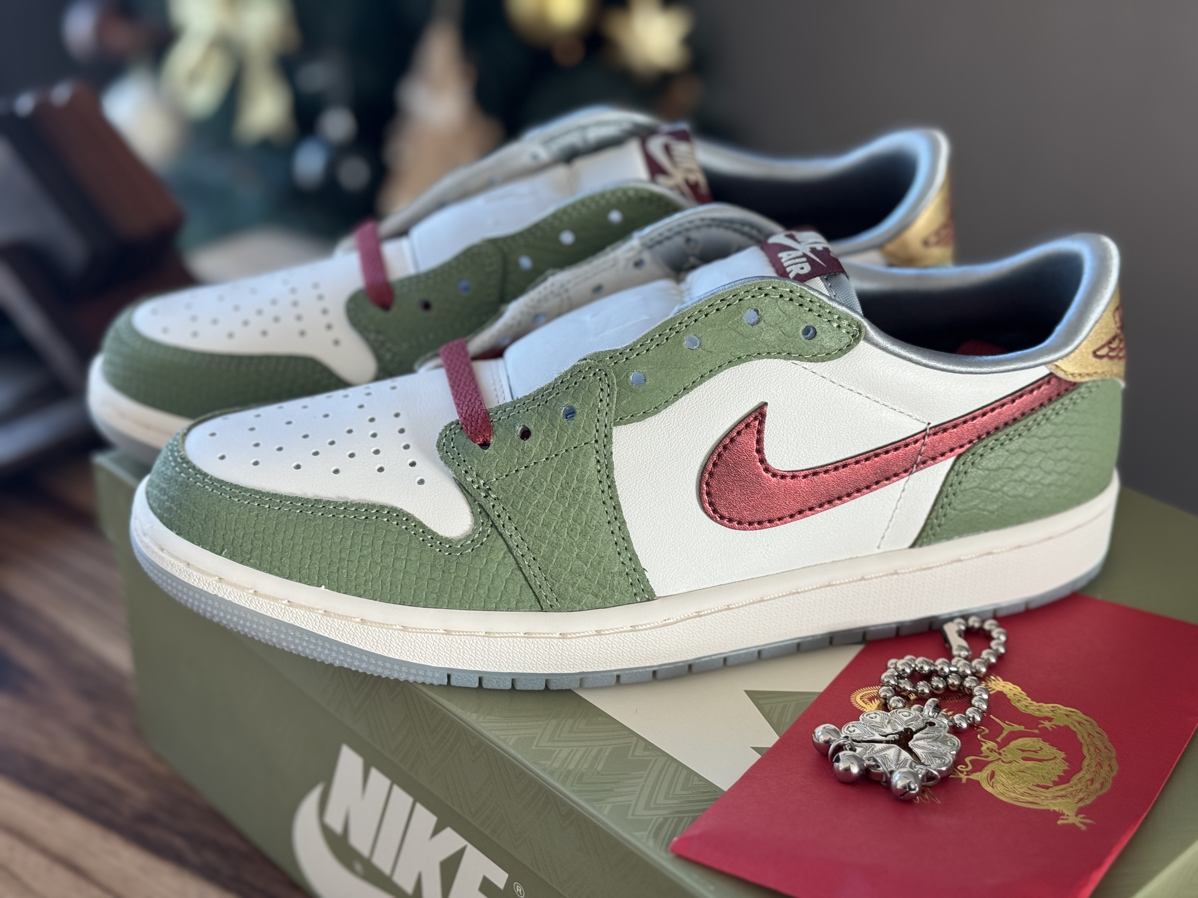 Jordan 1 Retro Low OG Chinese New Year 착용 스타일 - 3