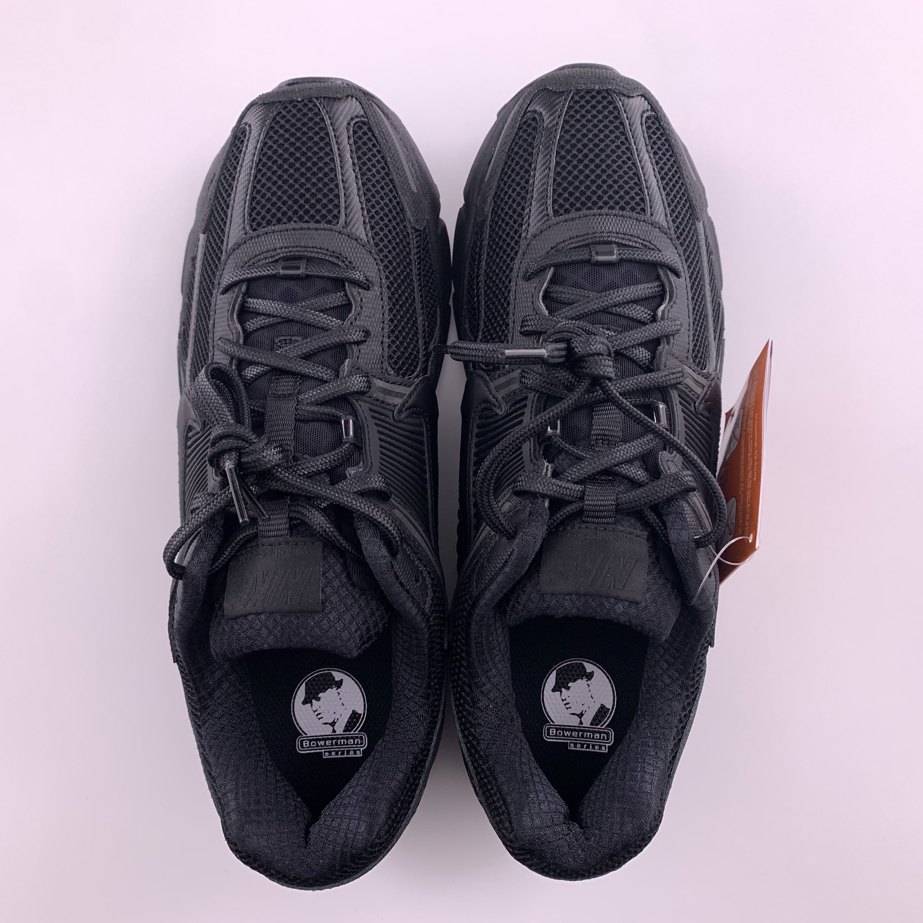 Nike Zoom Vomero 5 SP Black 착용 스타일 - 2
