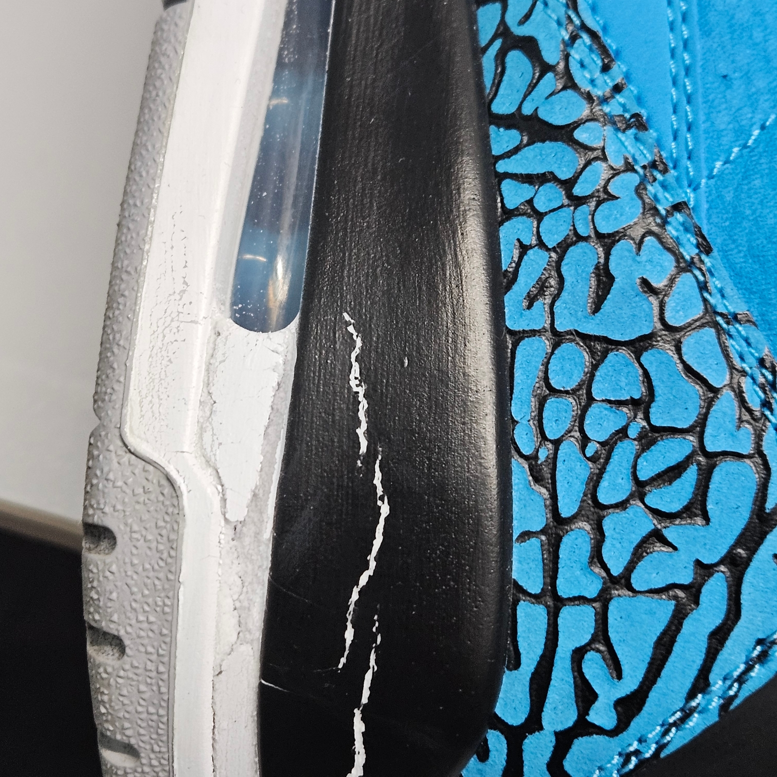 Jordan 3 Retro Powder Blue 착용 스타일 - 2