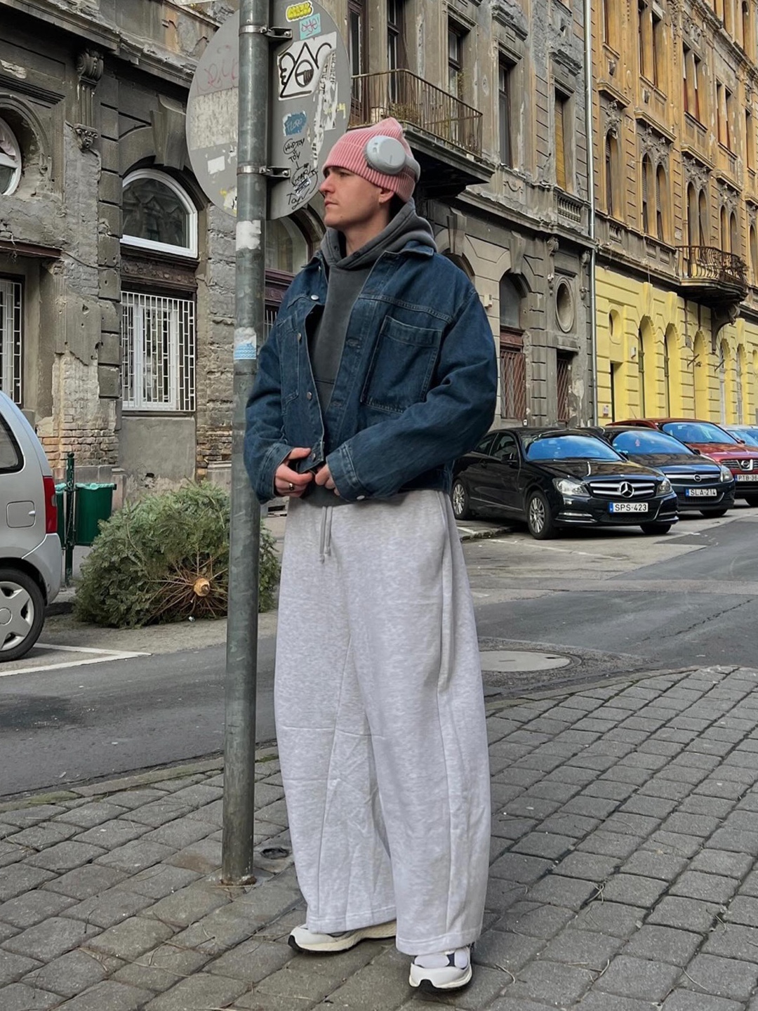 IAB Studio Sweatpants Light Gray, Supreme x Bless Sweatpant Jean Heather Grey - 23FW 착용 스타일 - 2