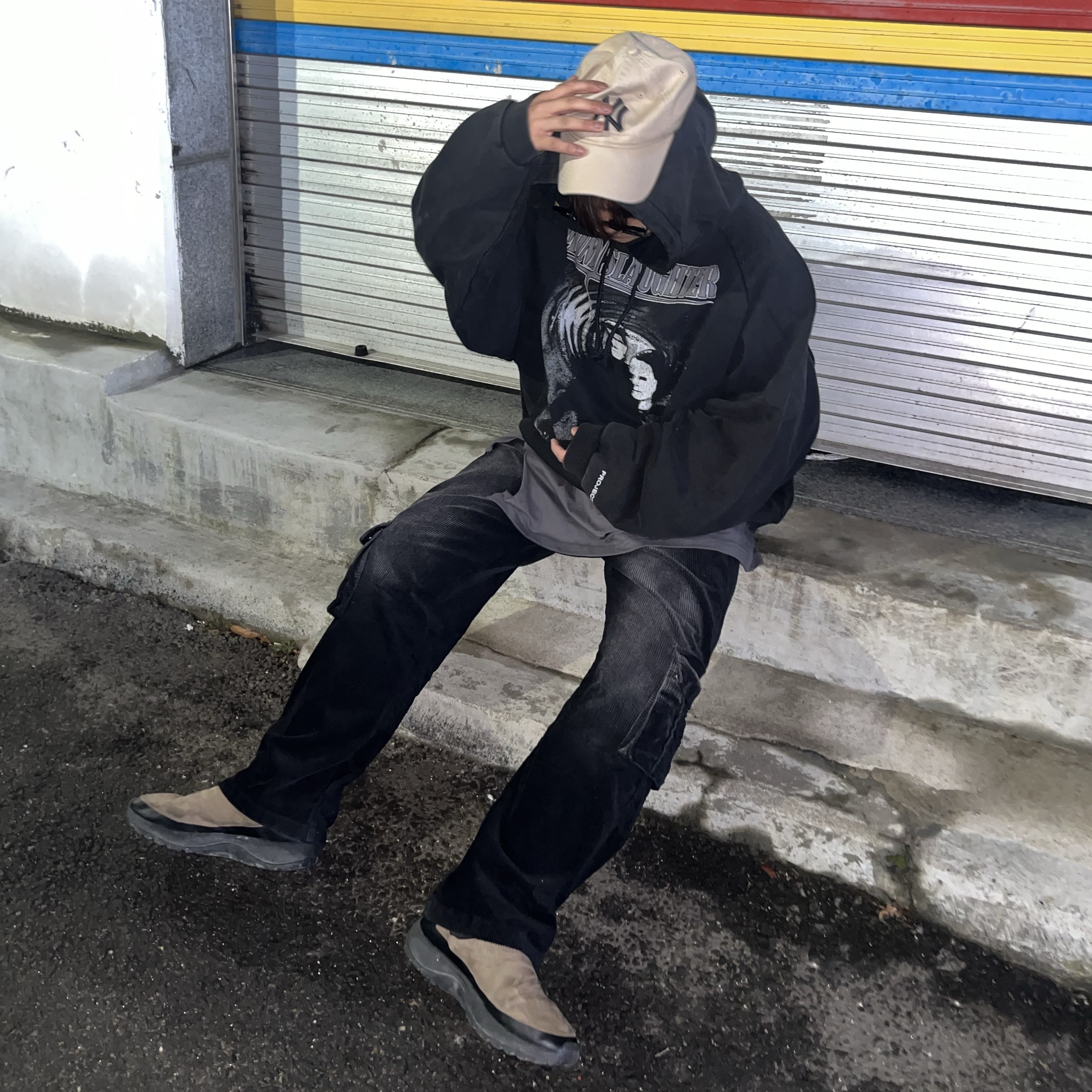Project G/R Mind Slaughter Vintage Washeed Hoodie Black 착용 스타일