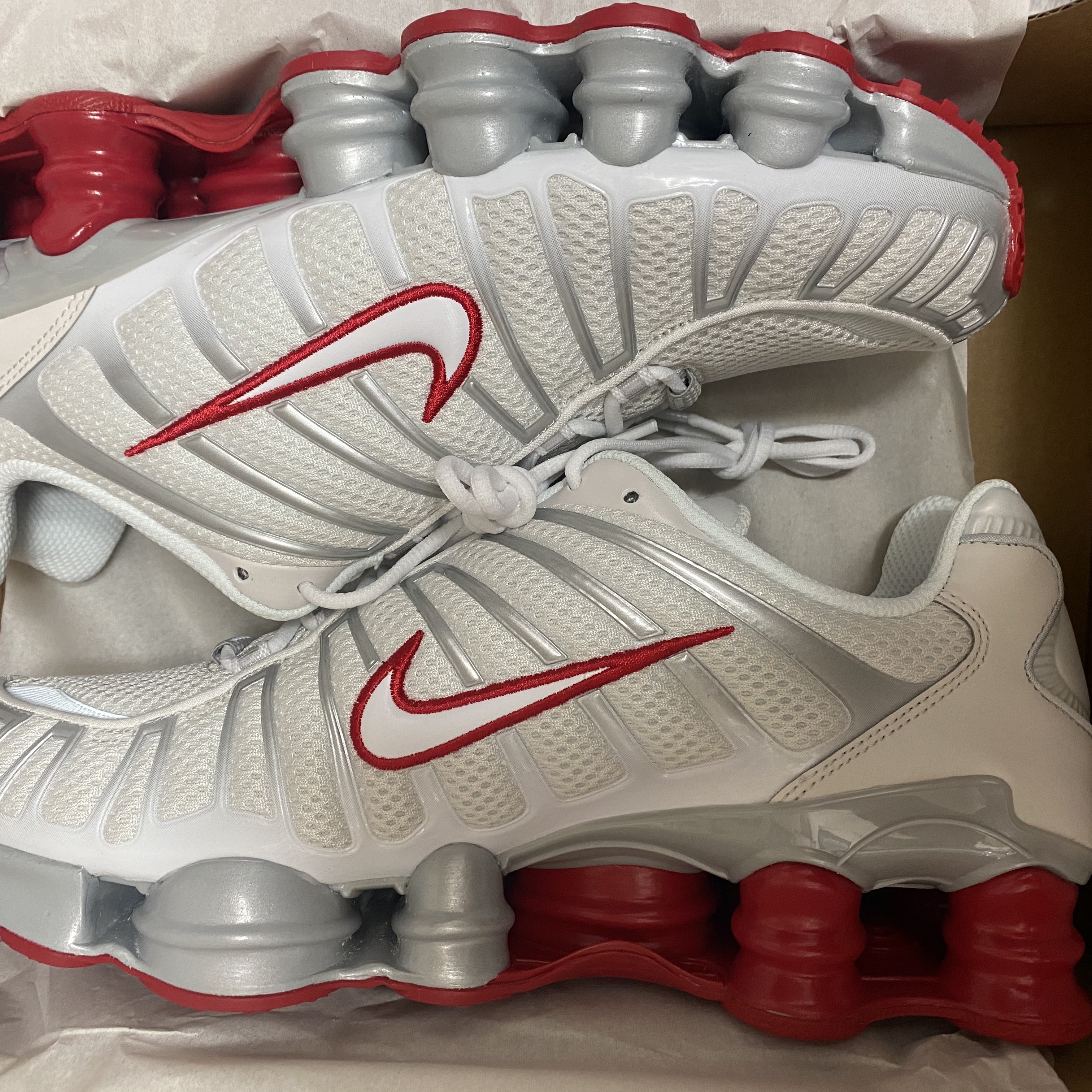 (W) Nike Shox TL Platinum Tint 착용 스타일
