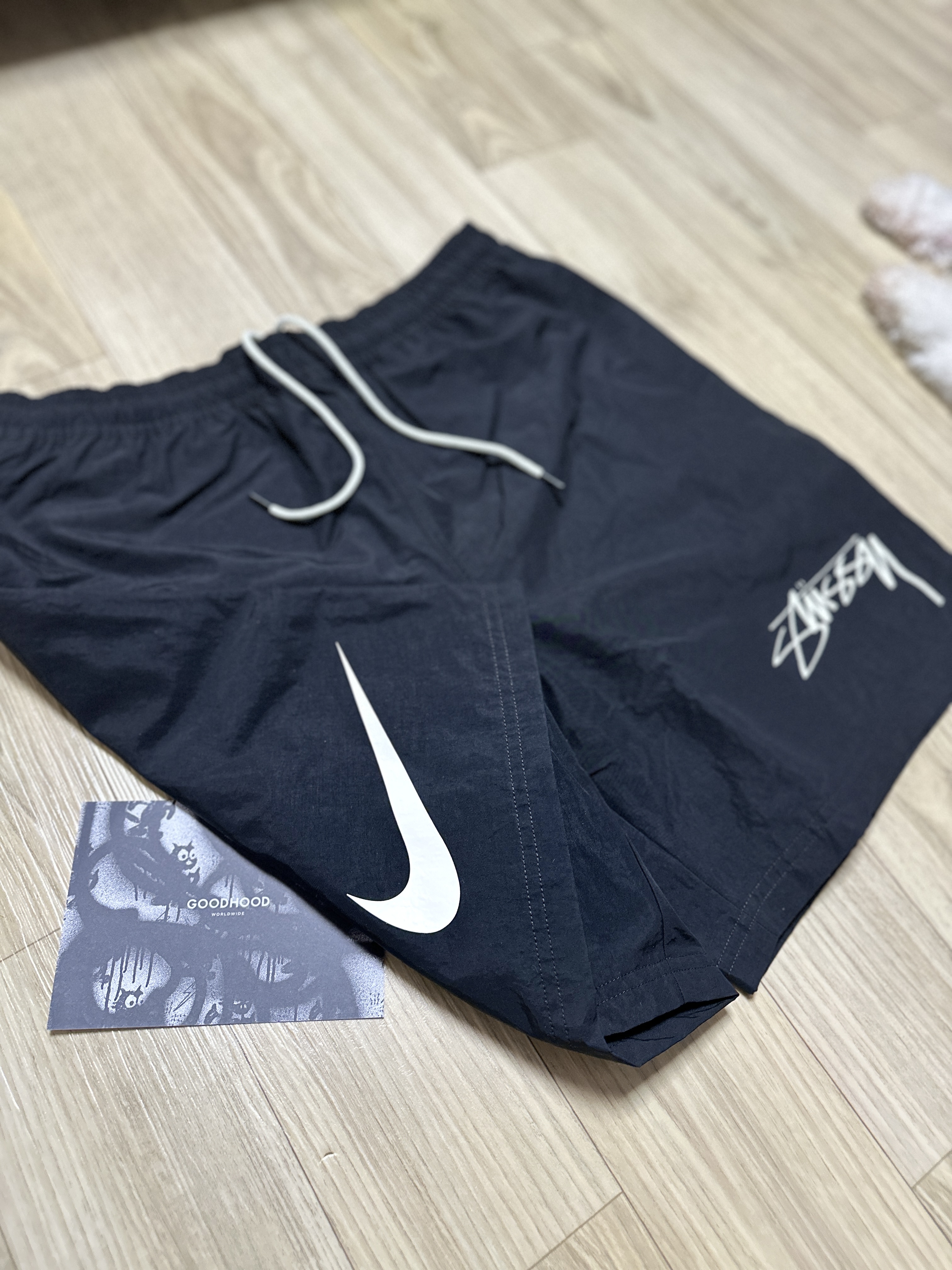 Nike x Stussy Shorts Black (FJ9167-010) 착용 스타일