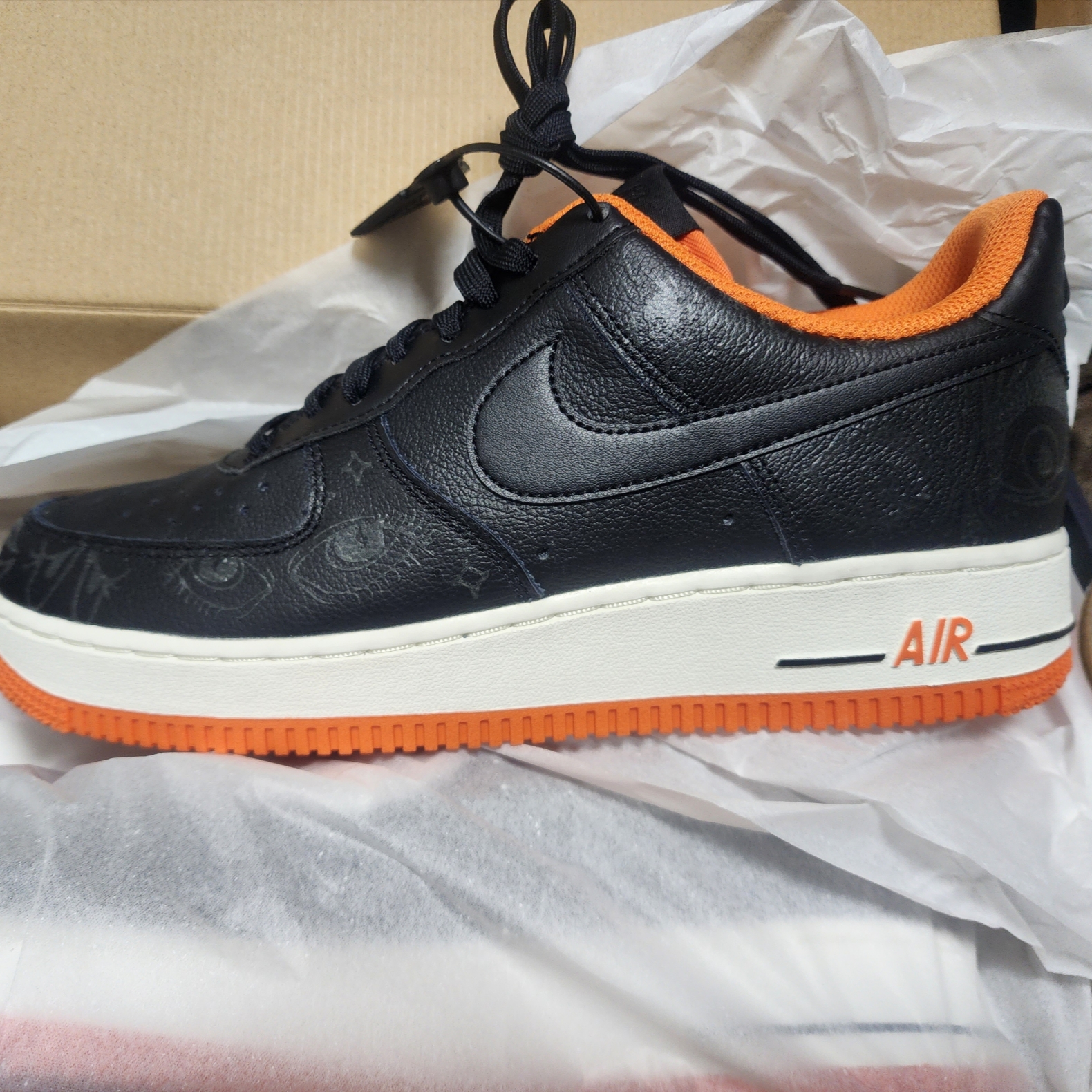 Nike Air Force 1 '07 PRM Halloween 착용 스타일