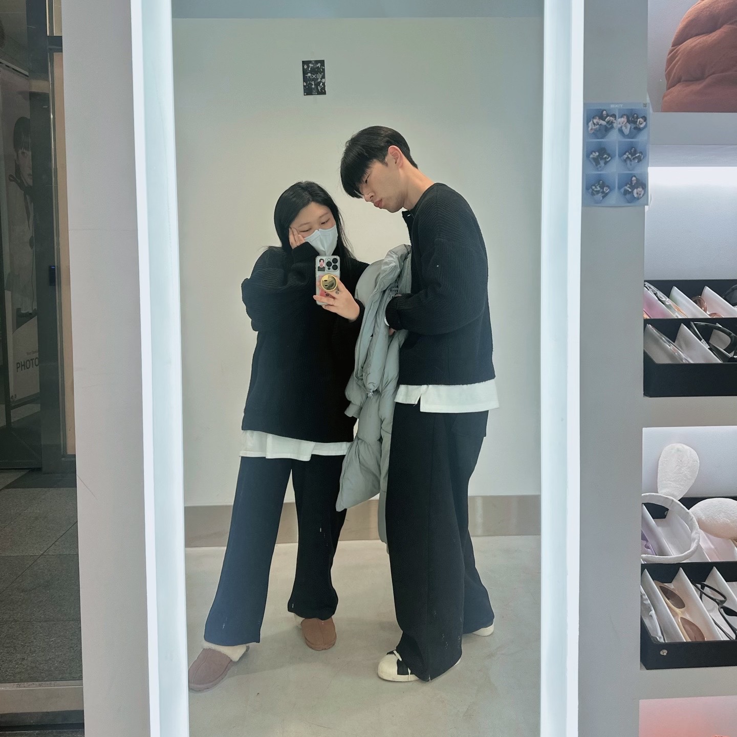 아디다스 슈퍼스타 82 블랙 화이트 착용 스타일