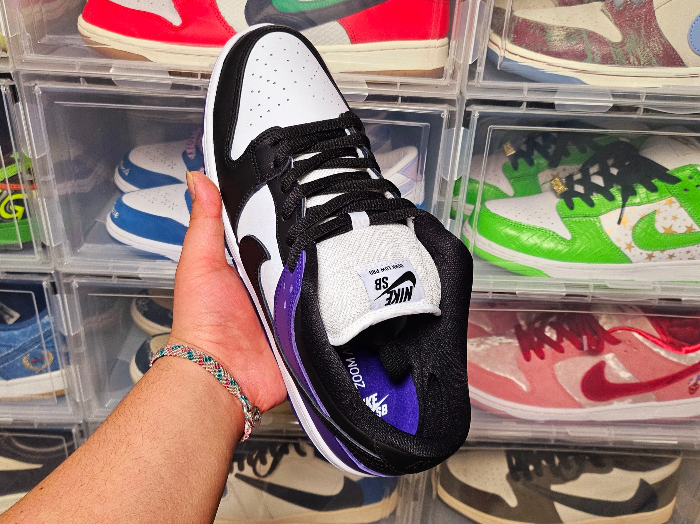 Nike SB Dunk Low Pro Court Purple 착용 스타일 - 3