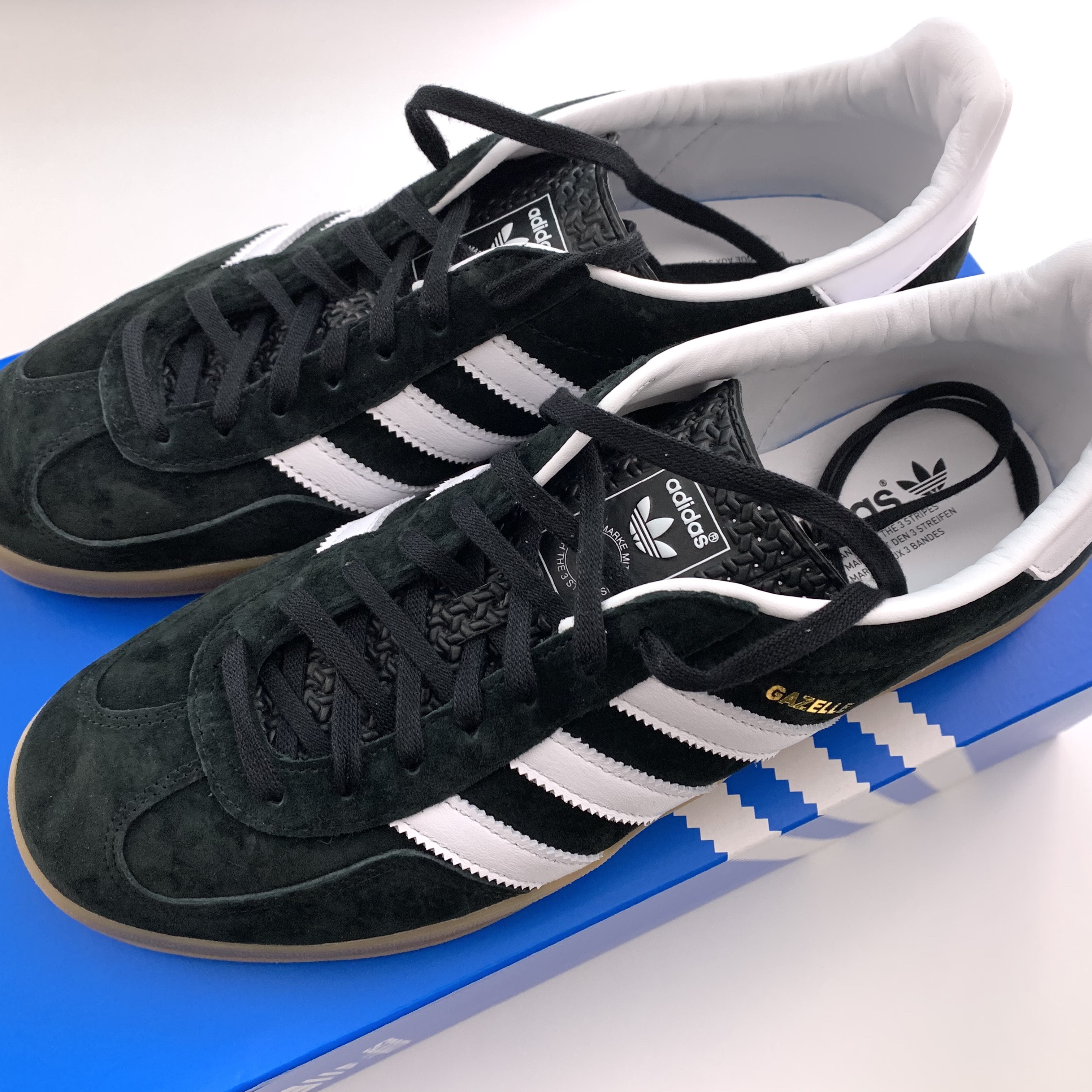 Adidas Gazelle Indoor Core Black 착용 스타일